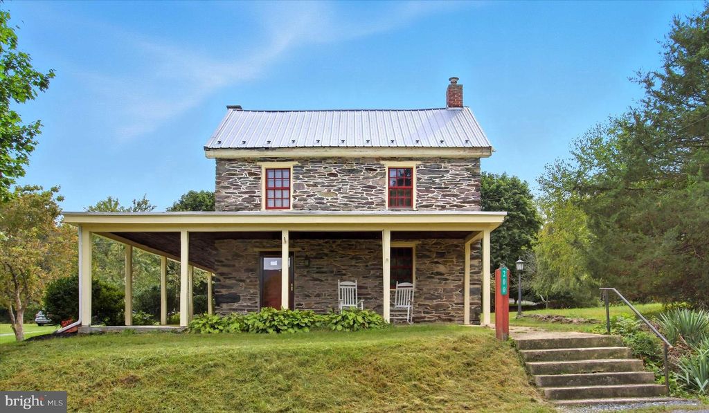 Photo of 200 Old State Road, GARDNERS, PA 17324 (MLS # PACB2047110)