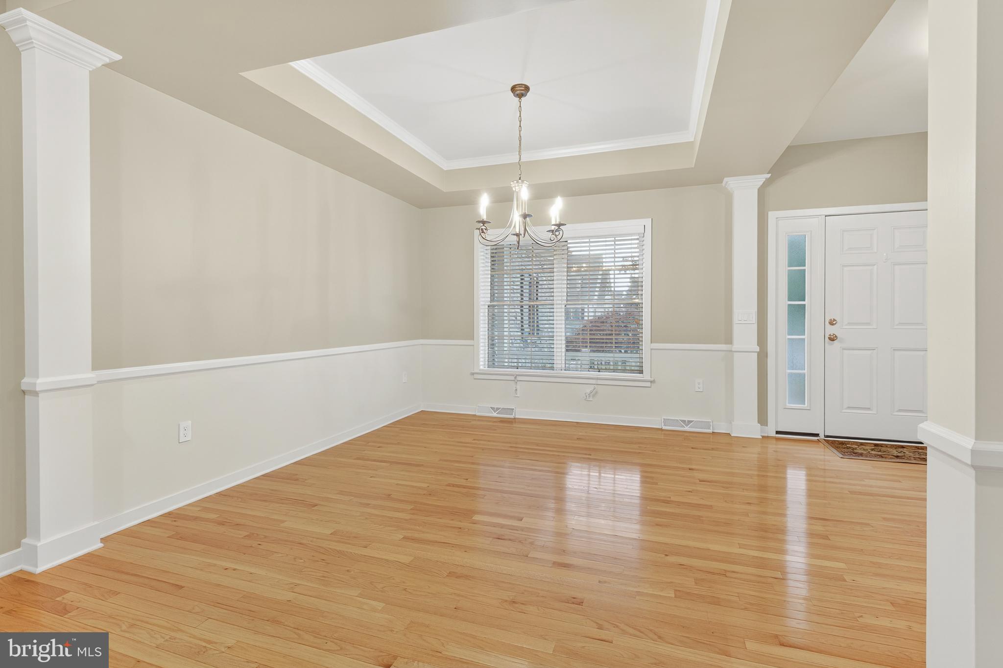 HAMLET AT BIRD-IN-HAND - Residential