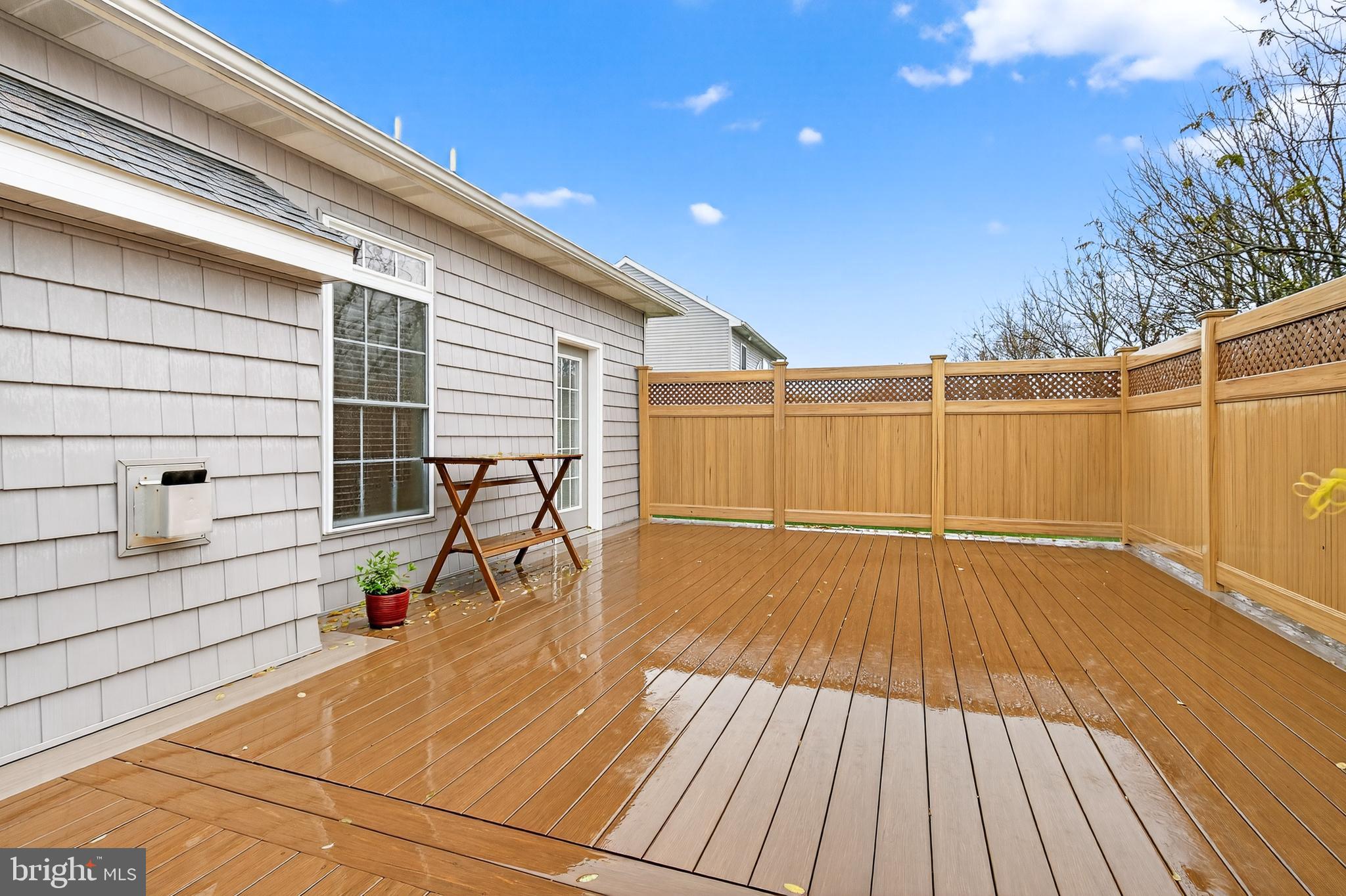 HAMLET AT BIRD-IN-HAND - Residential