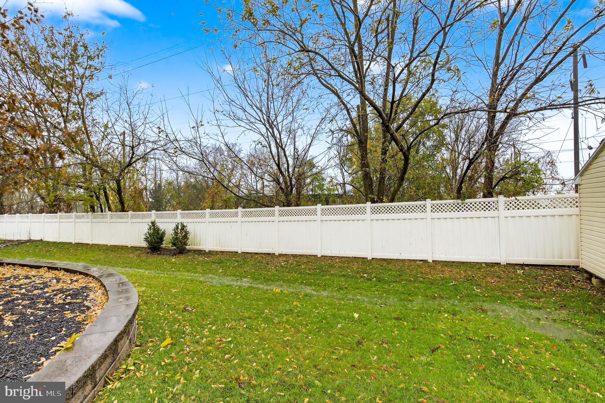 HAMLET AT BIRD-IN-HAND - Residential