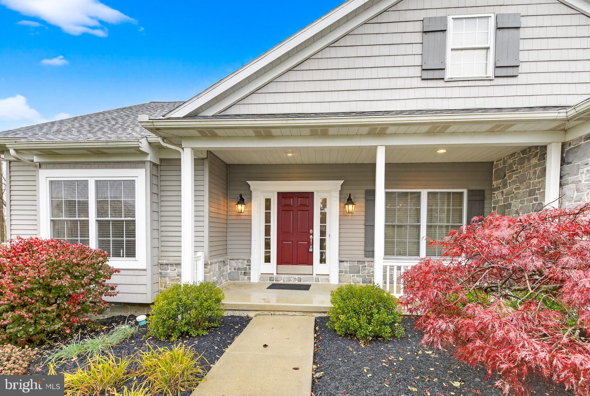 HAMLET AT BIRD-IN-HAND - Residential