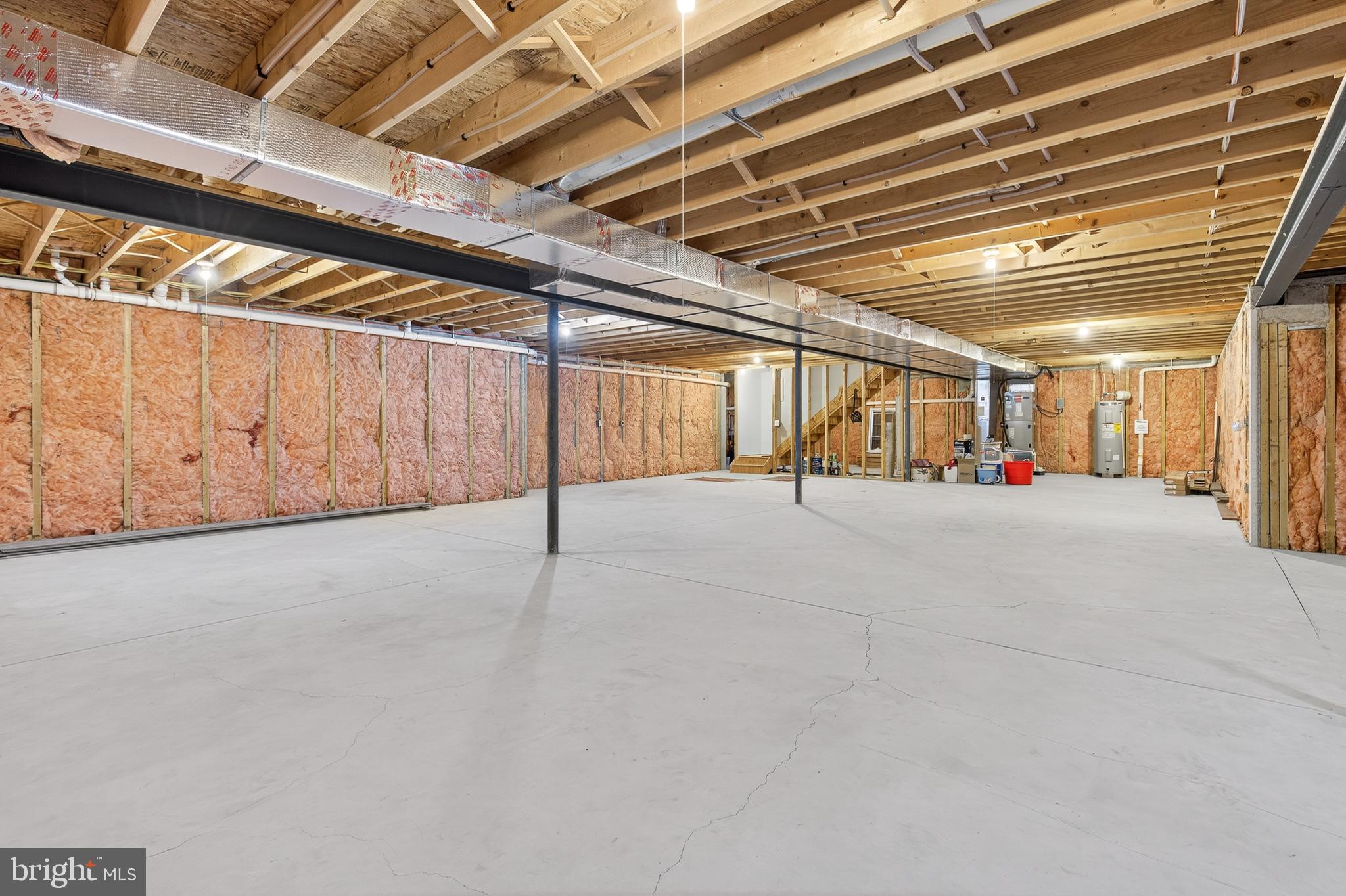 HAMLET AT BIRD-IN-HAND - Residential