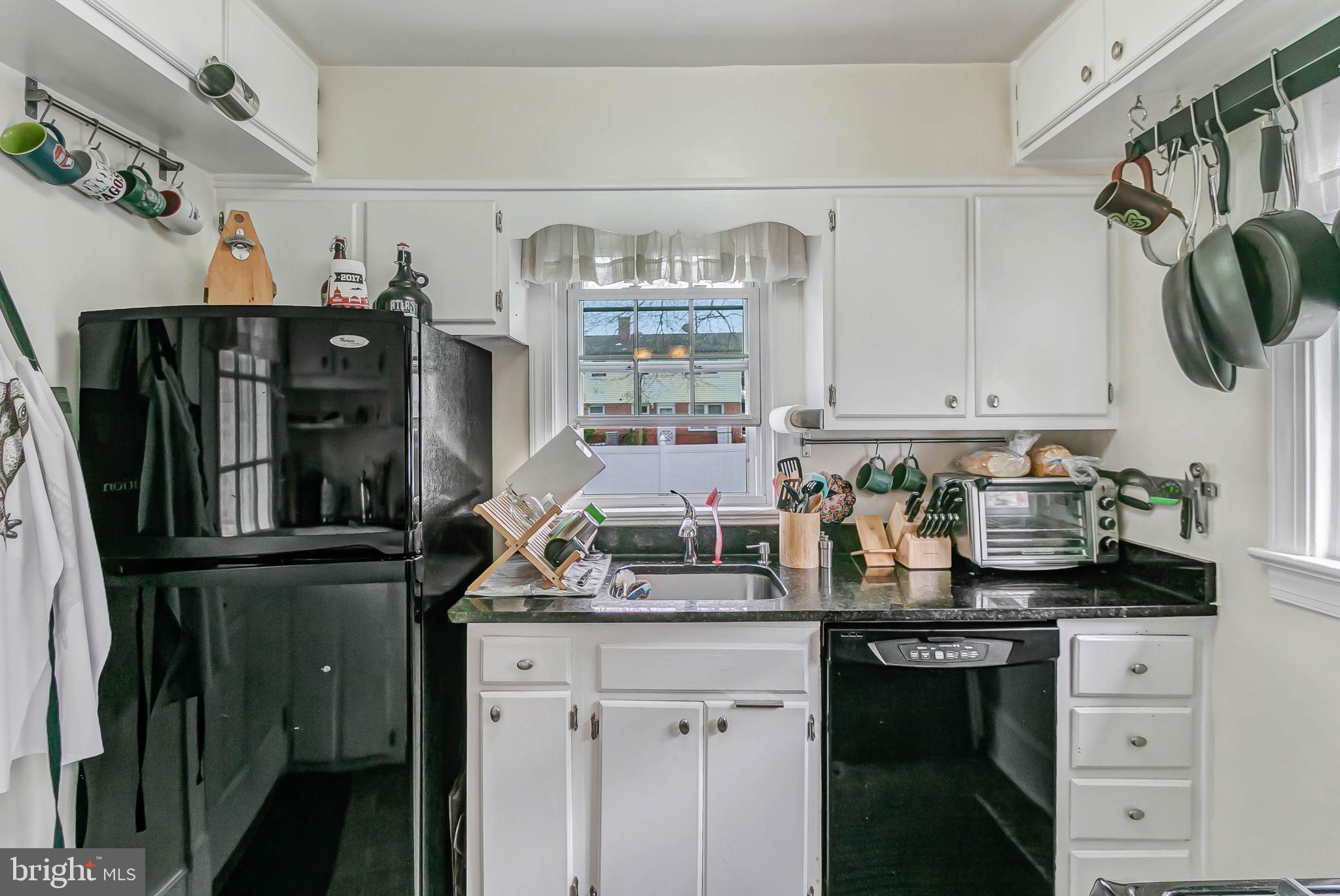 DOUGLAS PARK - Residential Lease