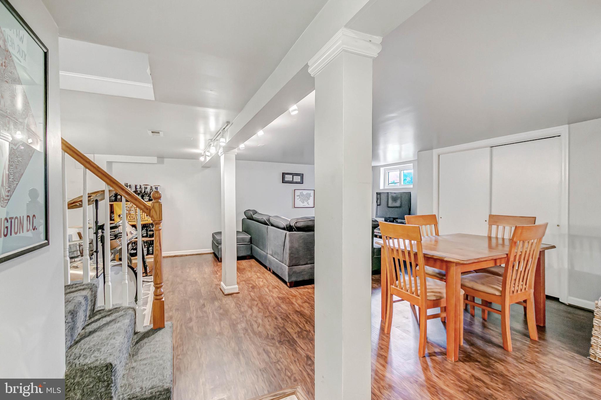 DOUGLAS PARK - Residential Lease