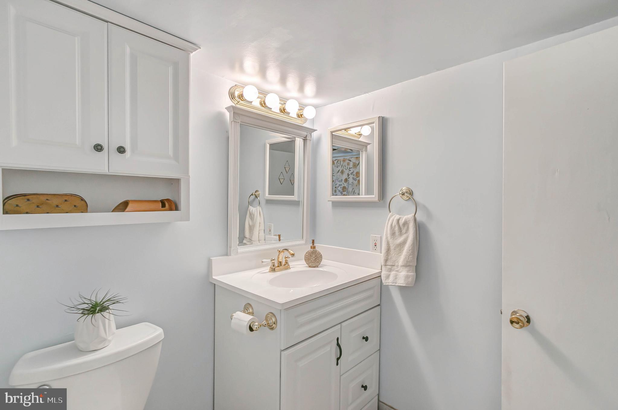 DOUGLAS PARK - Residential Lease