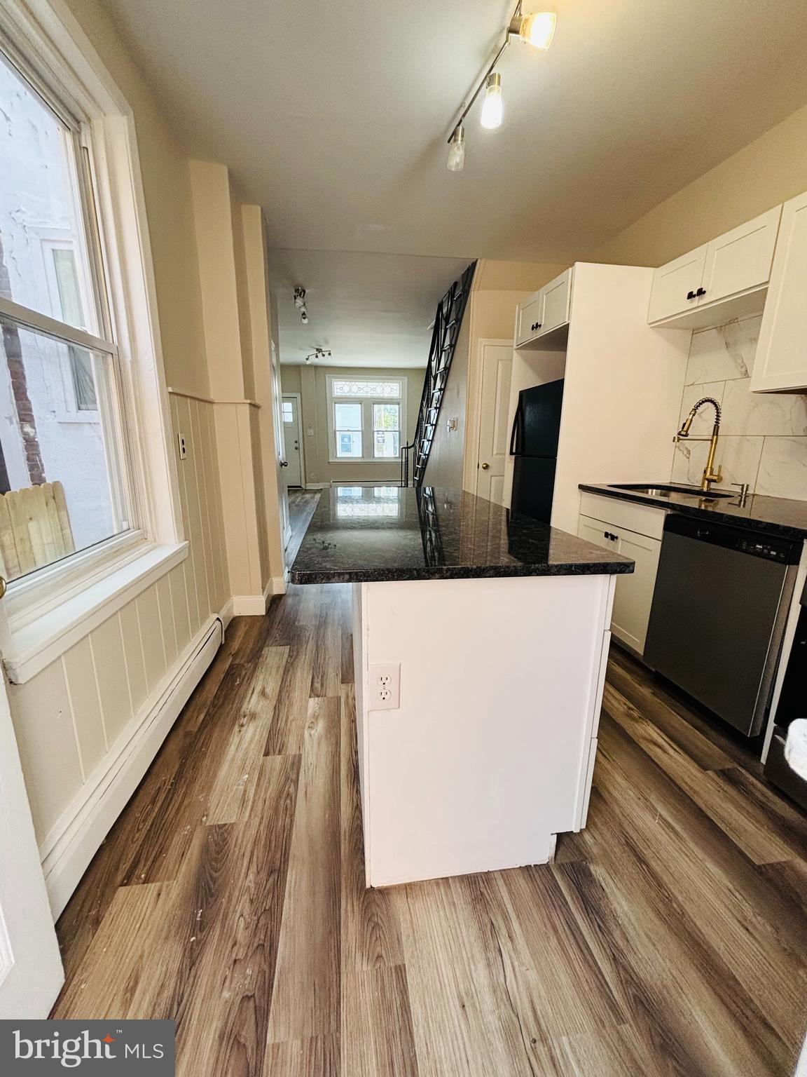 HUNTING PARK - Residential