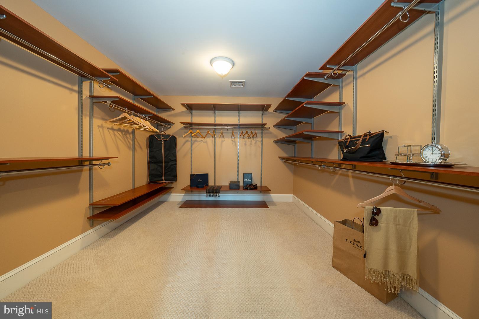 INDIAN RUN FARM - Residential