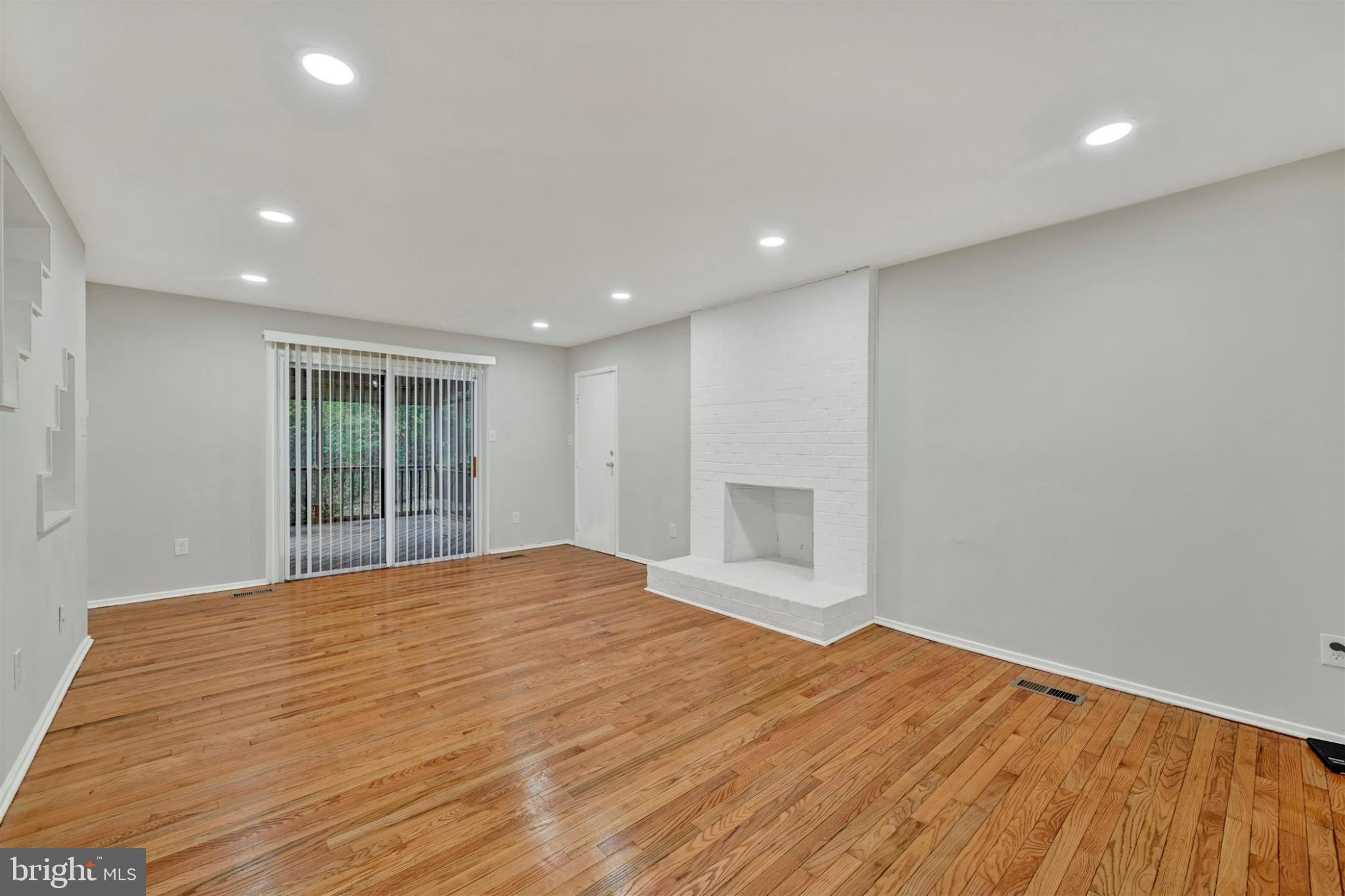 OWEN BROWN ESTATES - Residential Lease