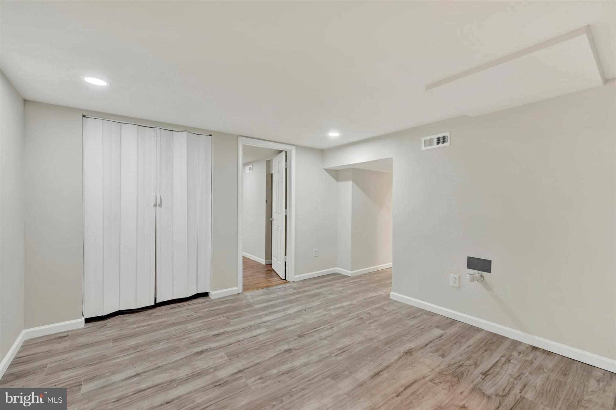 OWEN BROWN ESTATES - Residential Lease