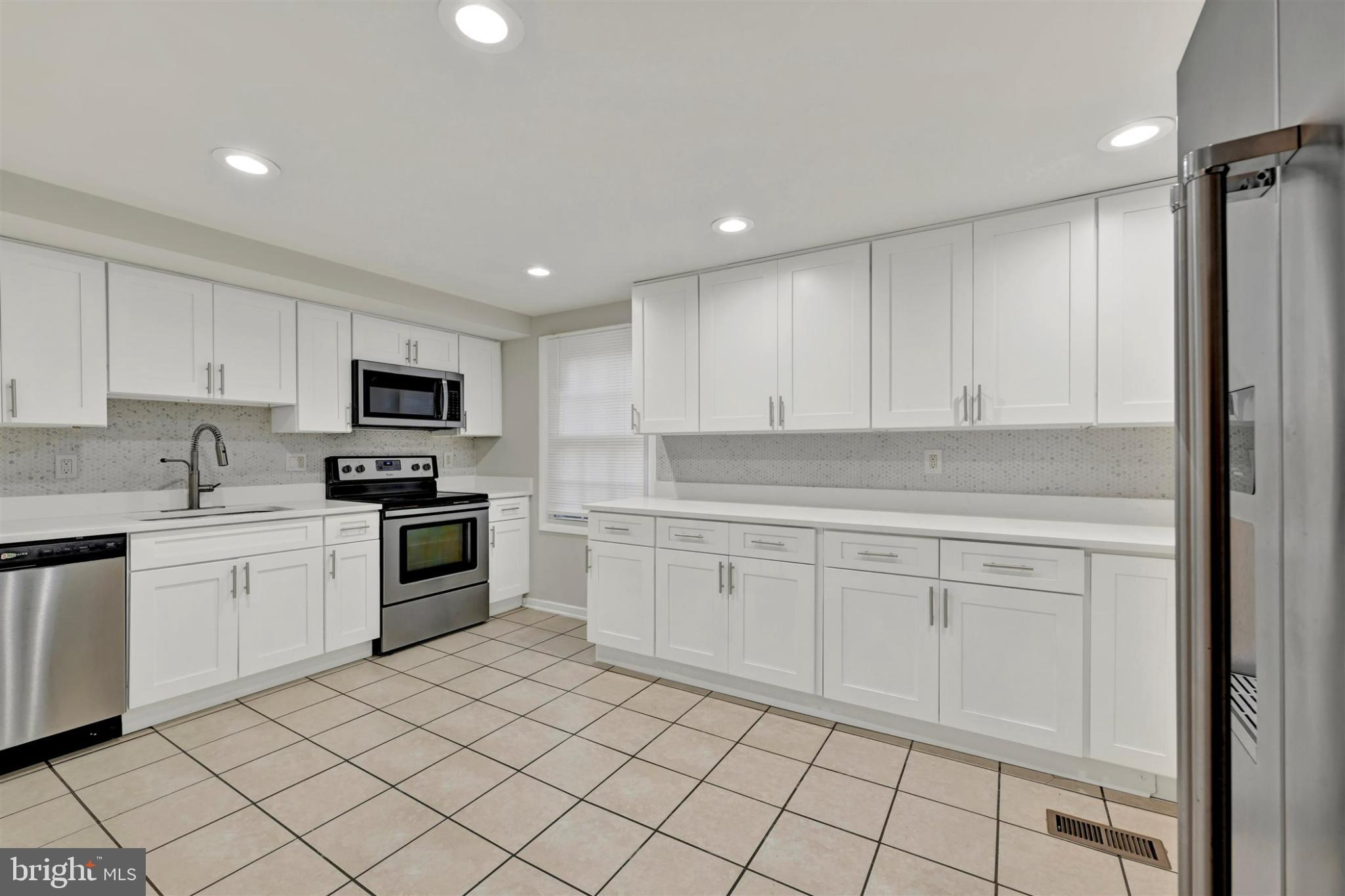 OWEN BROWN ESTATES - Residential Lease