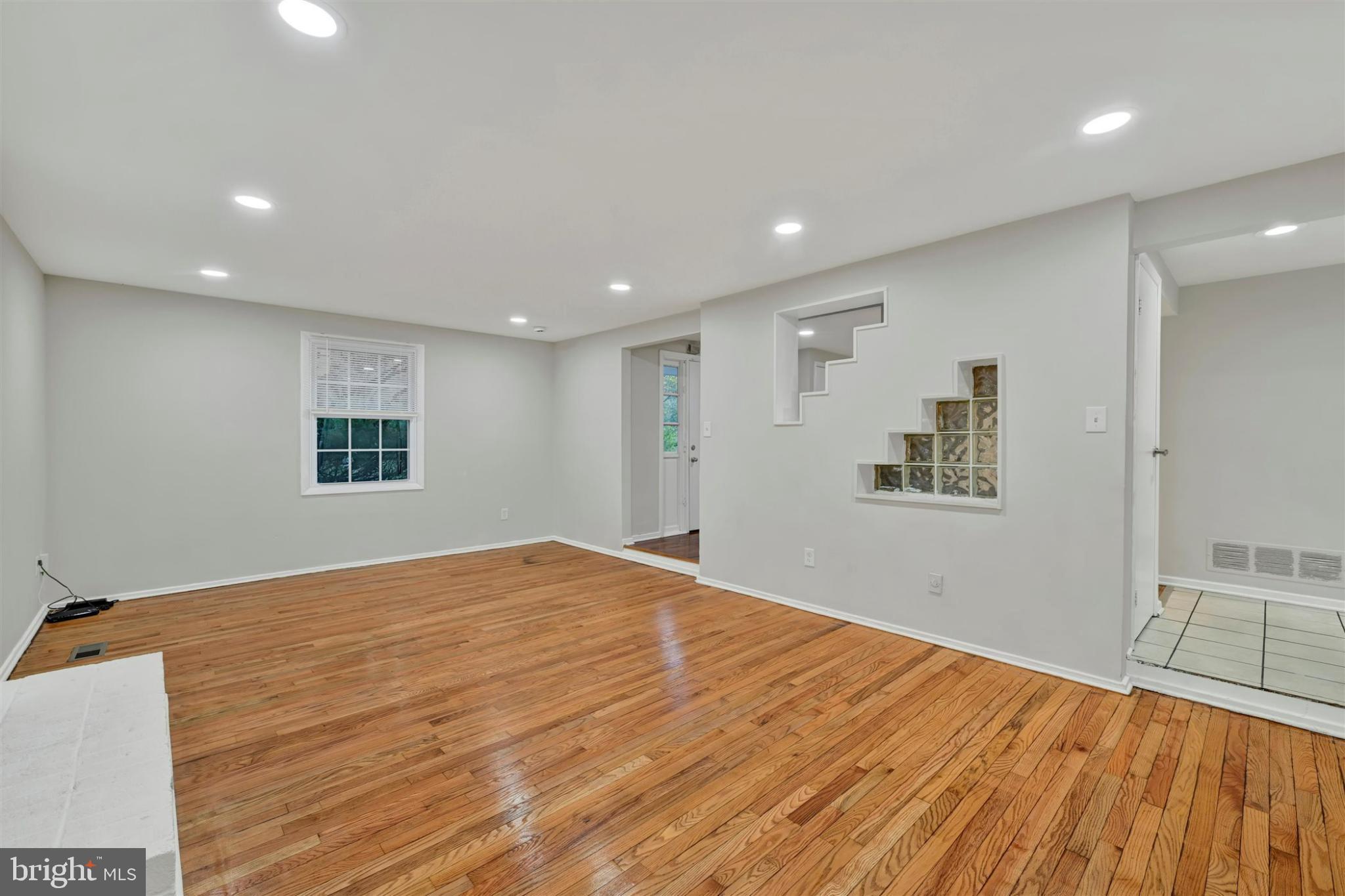 OWEN BROWN ESTATES - Residential Lease