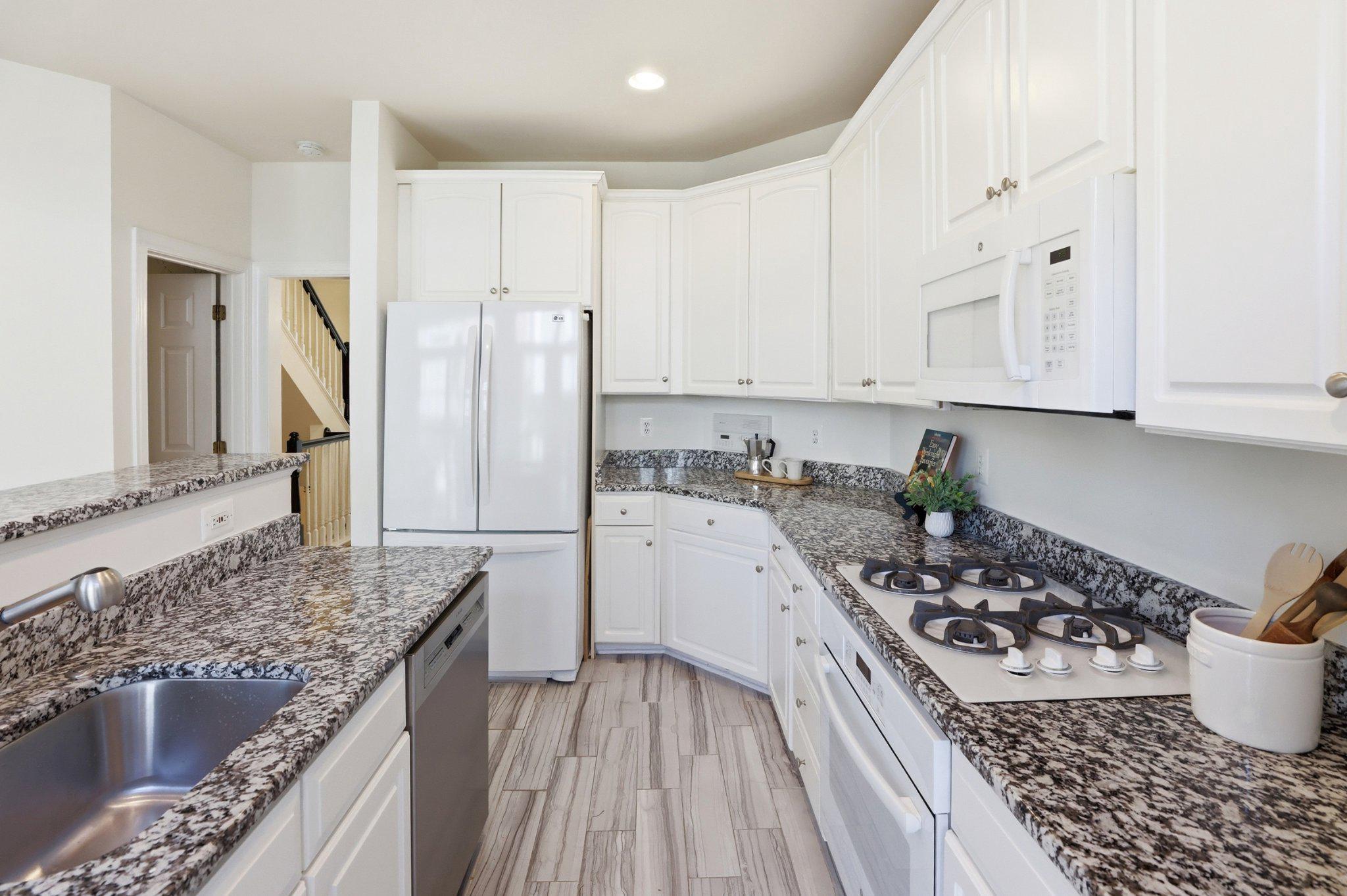 PALISADES PARK - Residential