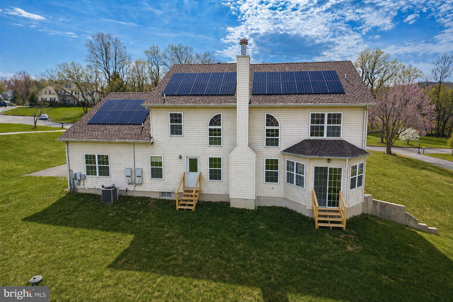 DAISY MEADOWS - Residential