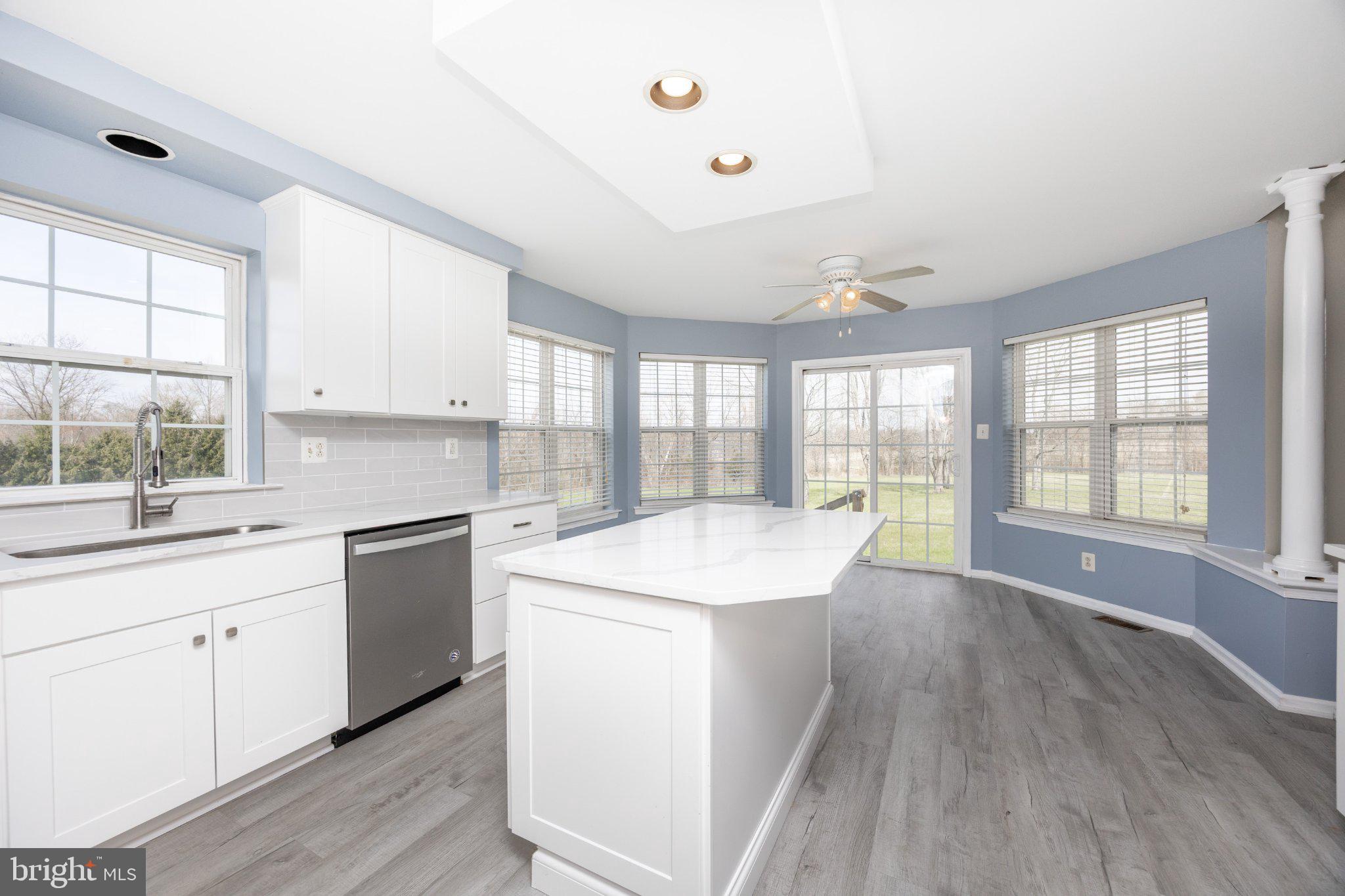 DAISY MEADOWS - Residential