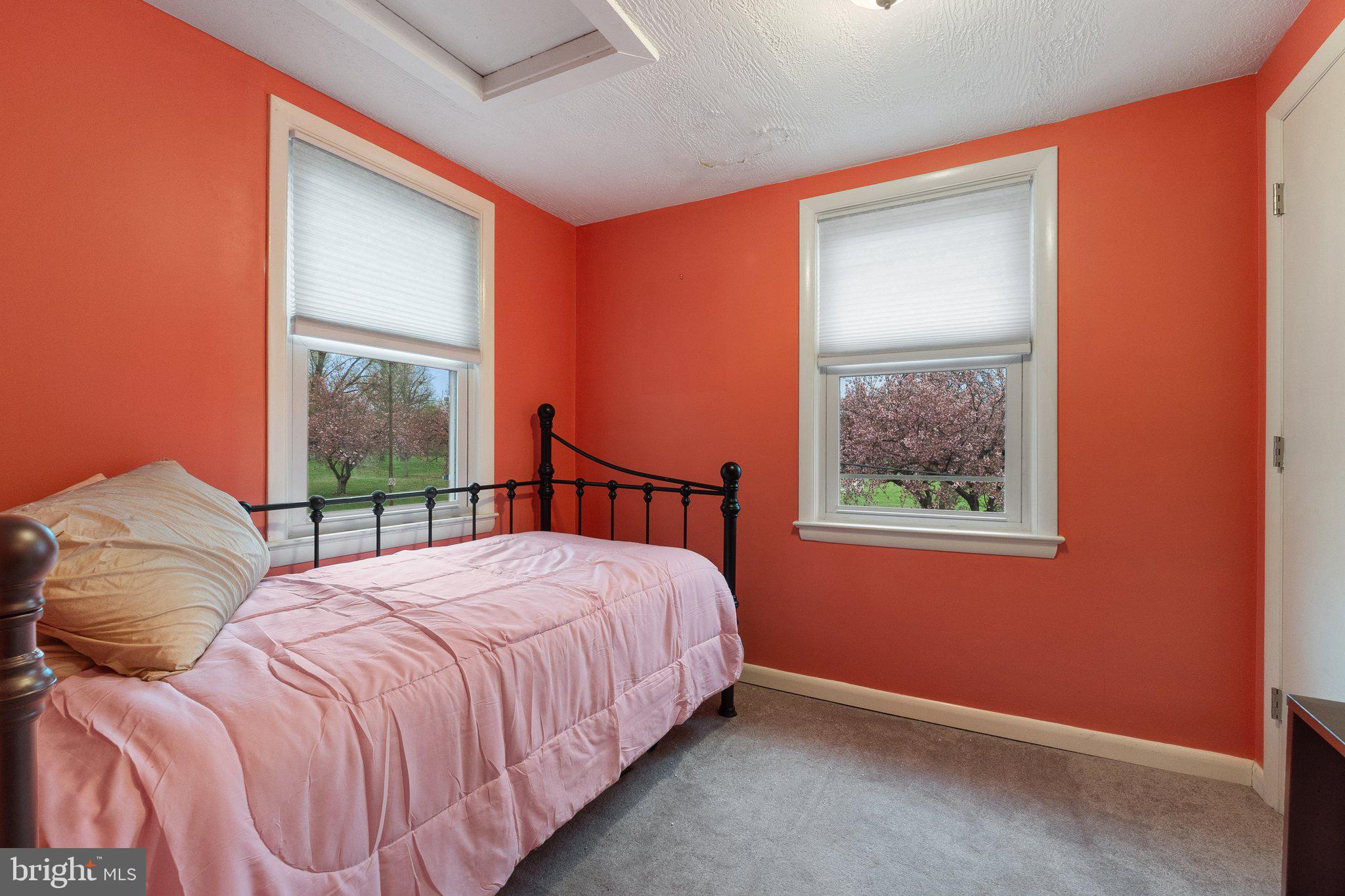 WEST WHITLOCK AVENUE - Residential