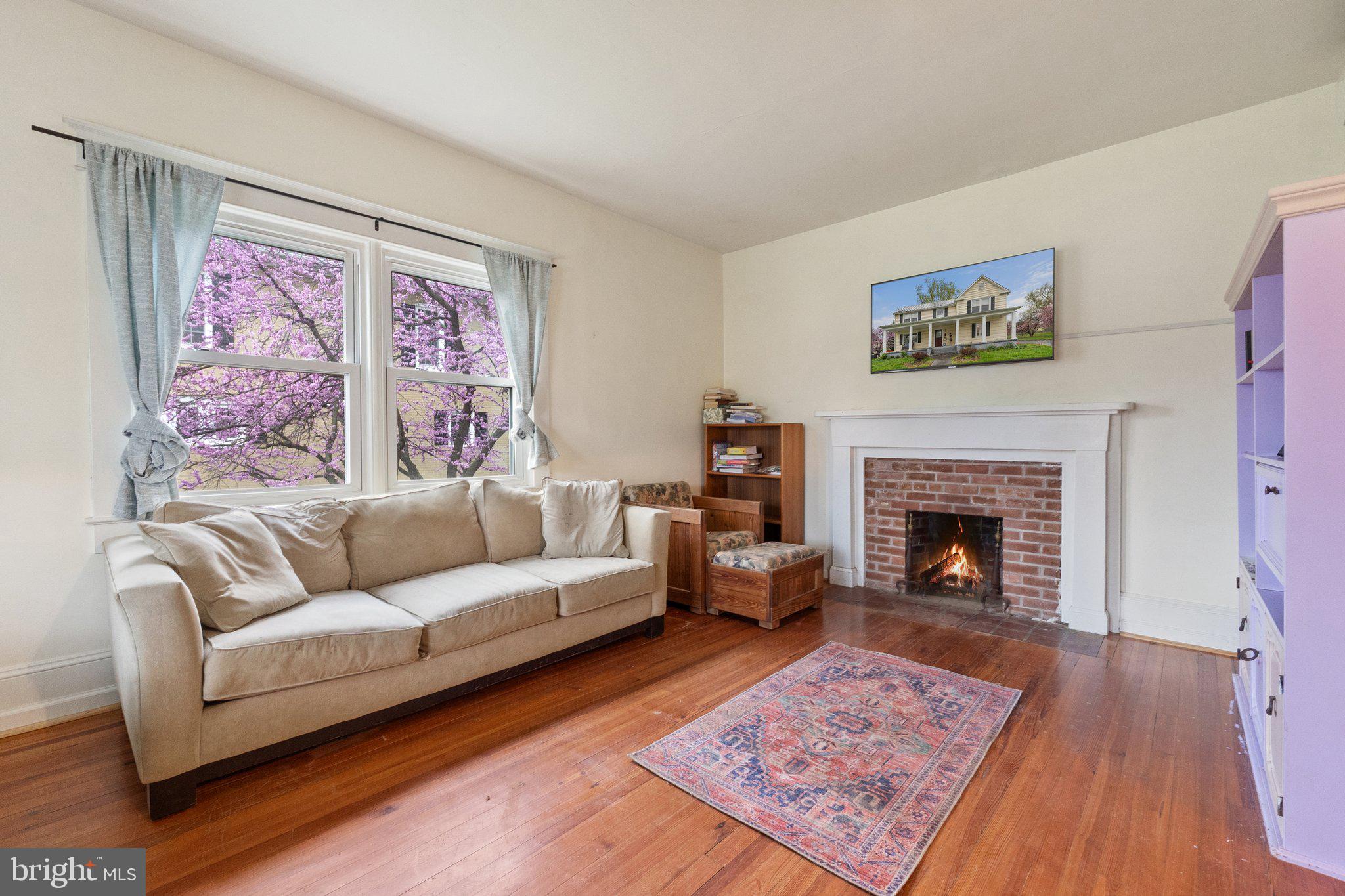 WEST WHITLOCK AVENUE - Residential