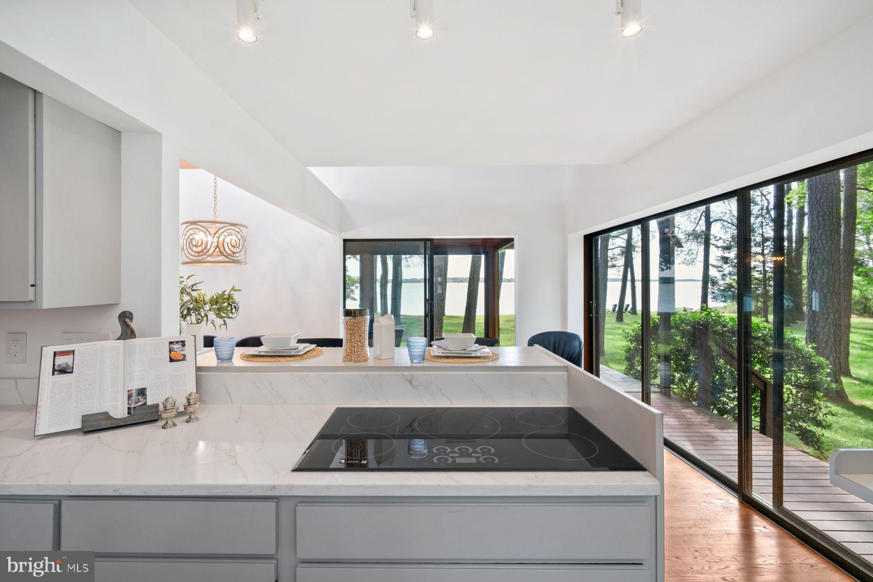 MULBERRY POINT - Residential