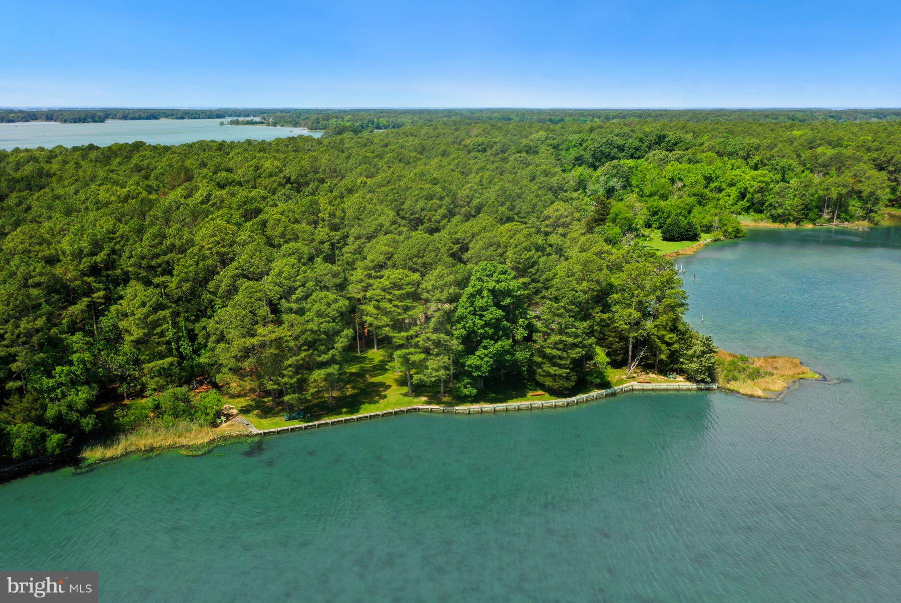 MULBERRY POINT - Residential