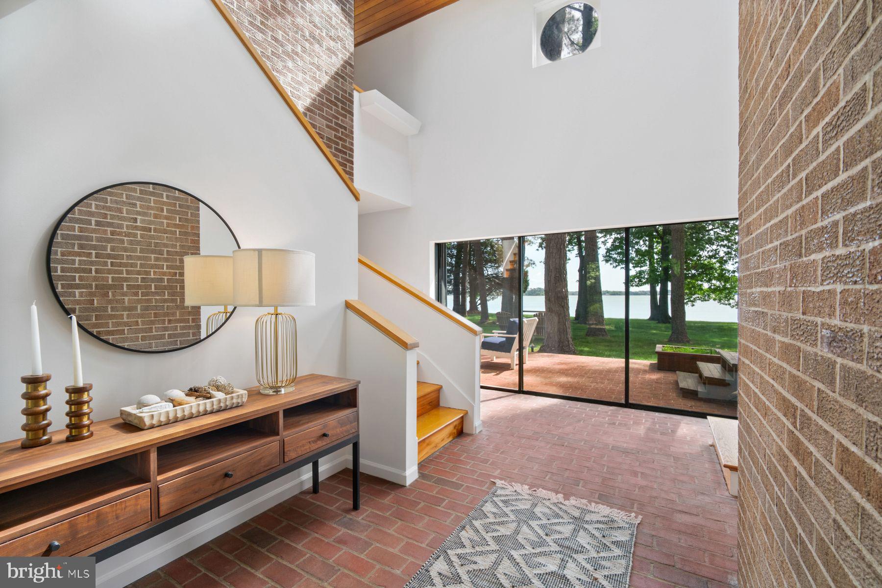 MULBERRY POINT - Residential