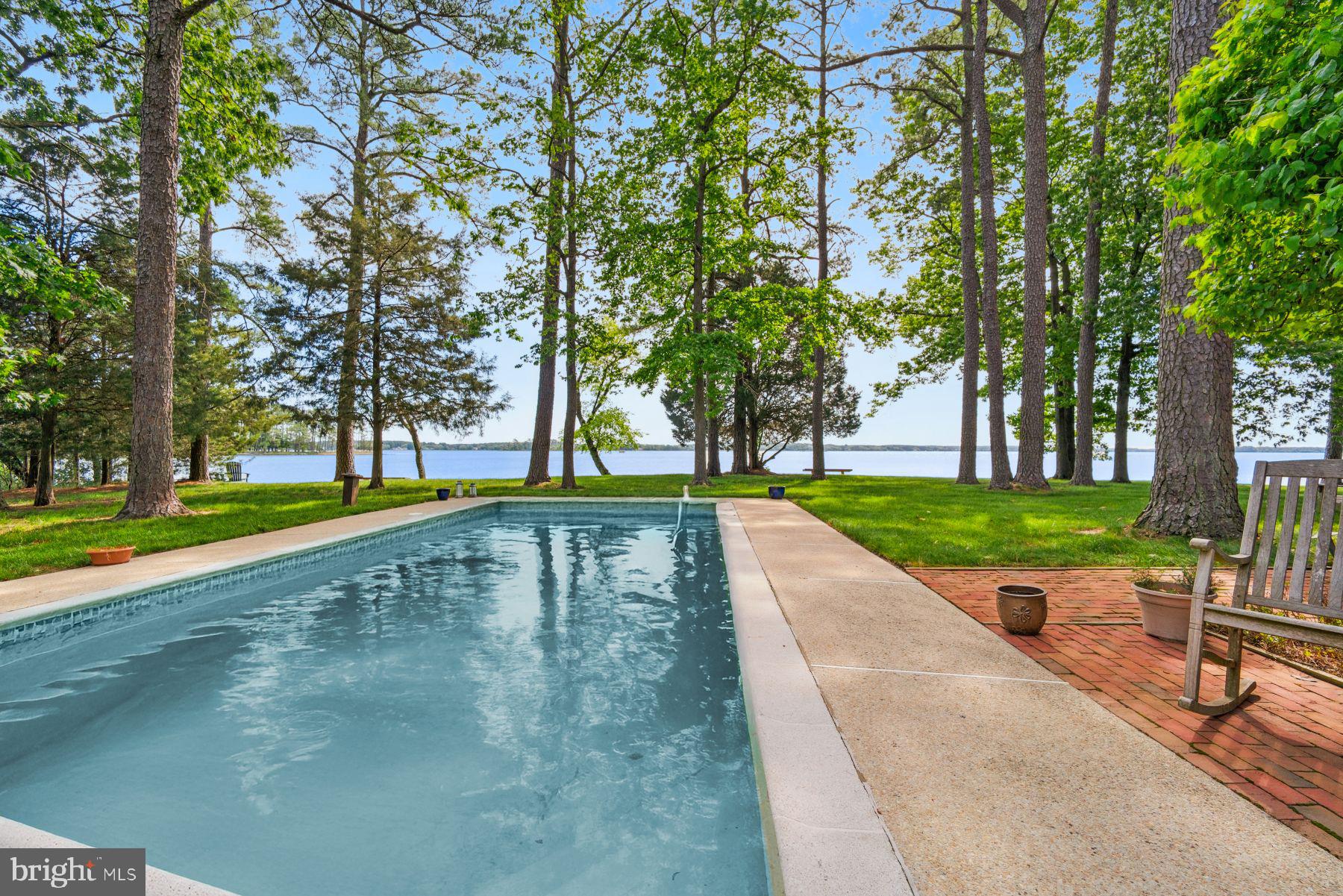 MULBERRY POINT - Residential