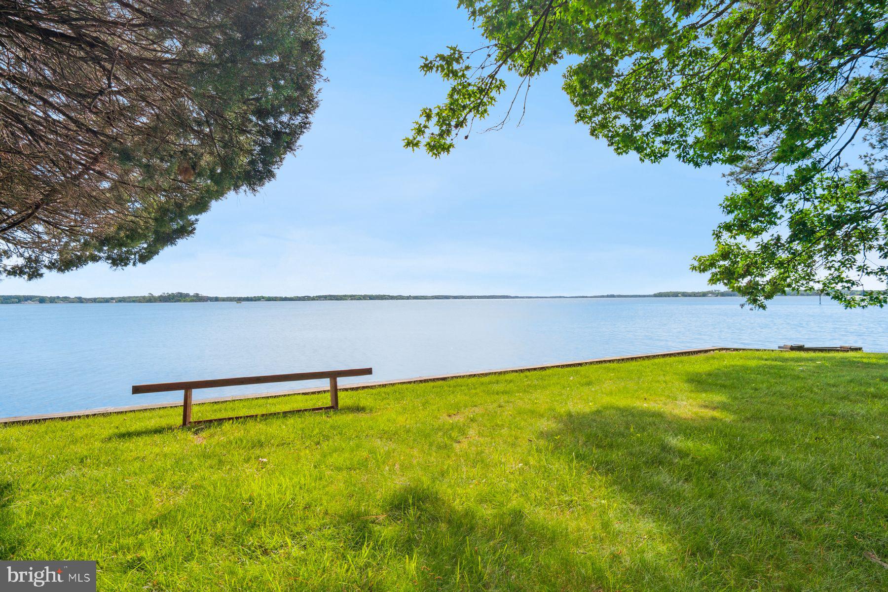 MULBERRY POINT - Residential