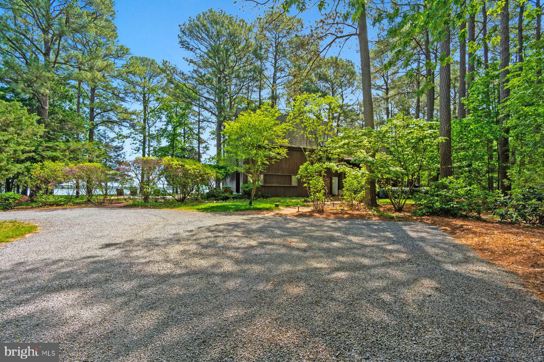 7285 QUAKER NECK ROAD