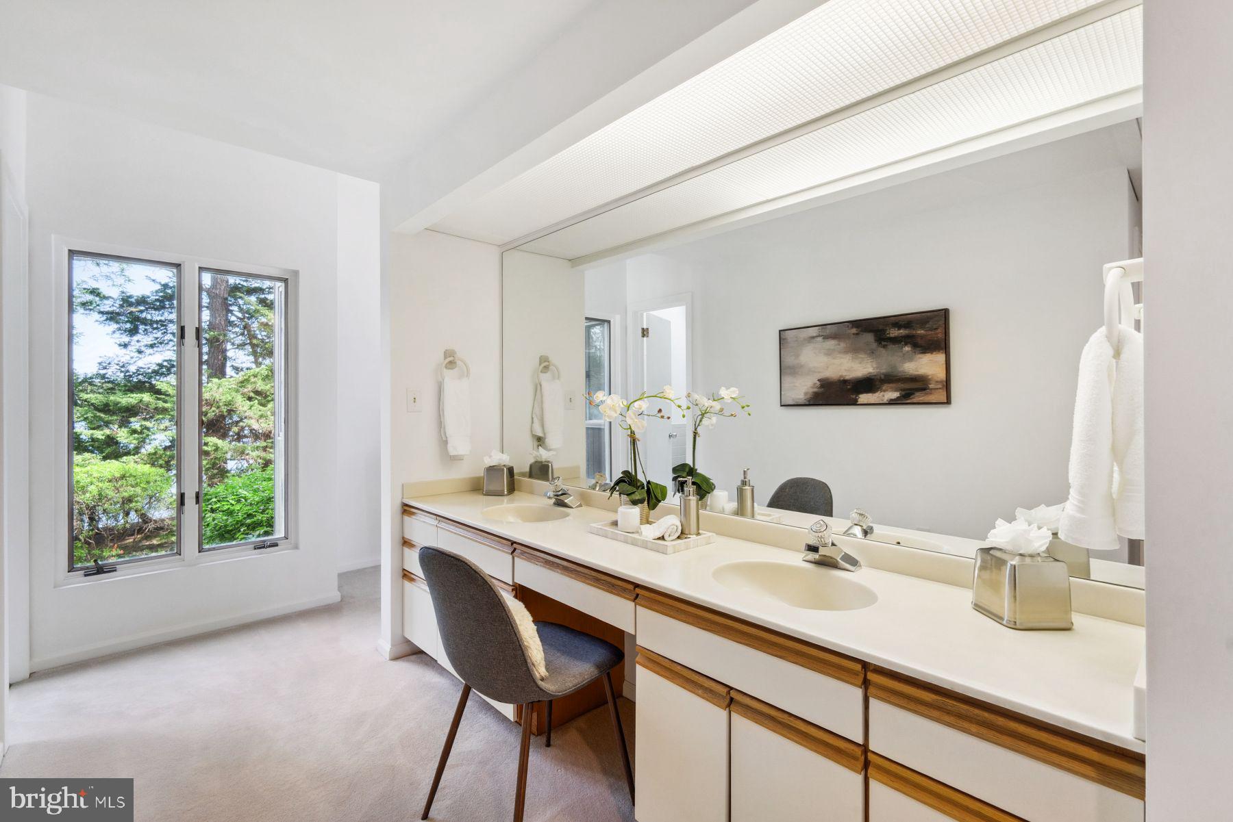 MULBERRY POINT - Residential