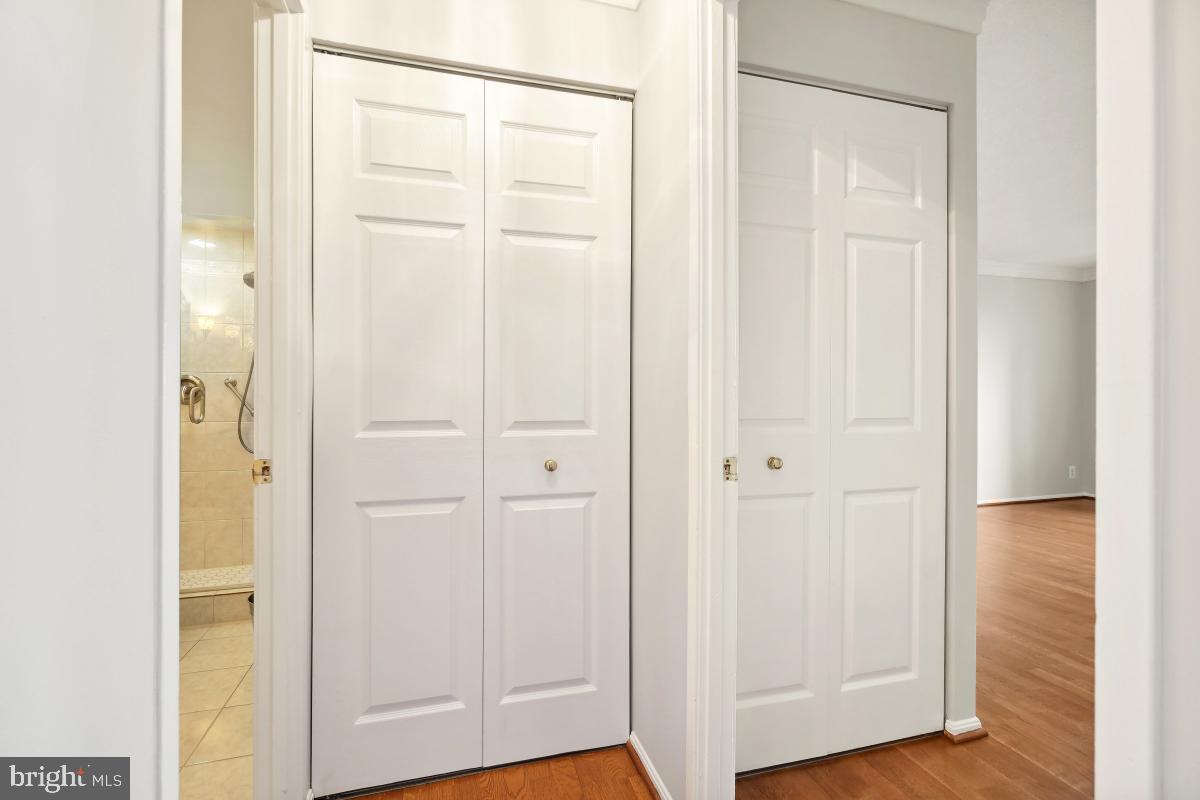 MONTEBELLO - Residential