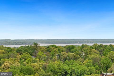 5902 MOUNT EAGLE DRIVE 1402 ALEXANDRIA VA 22303