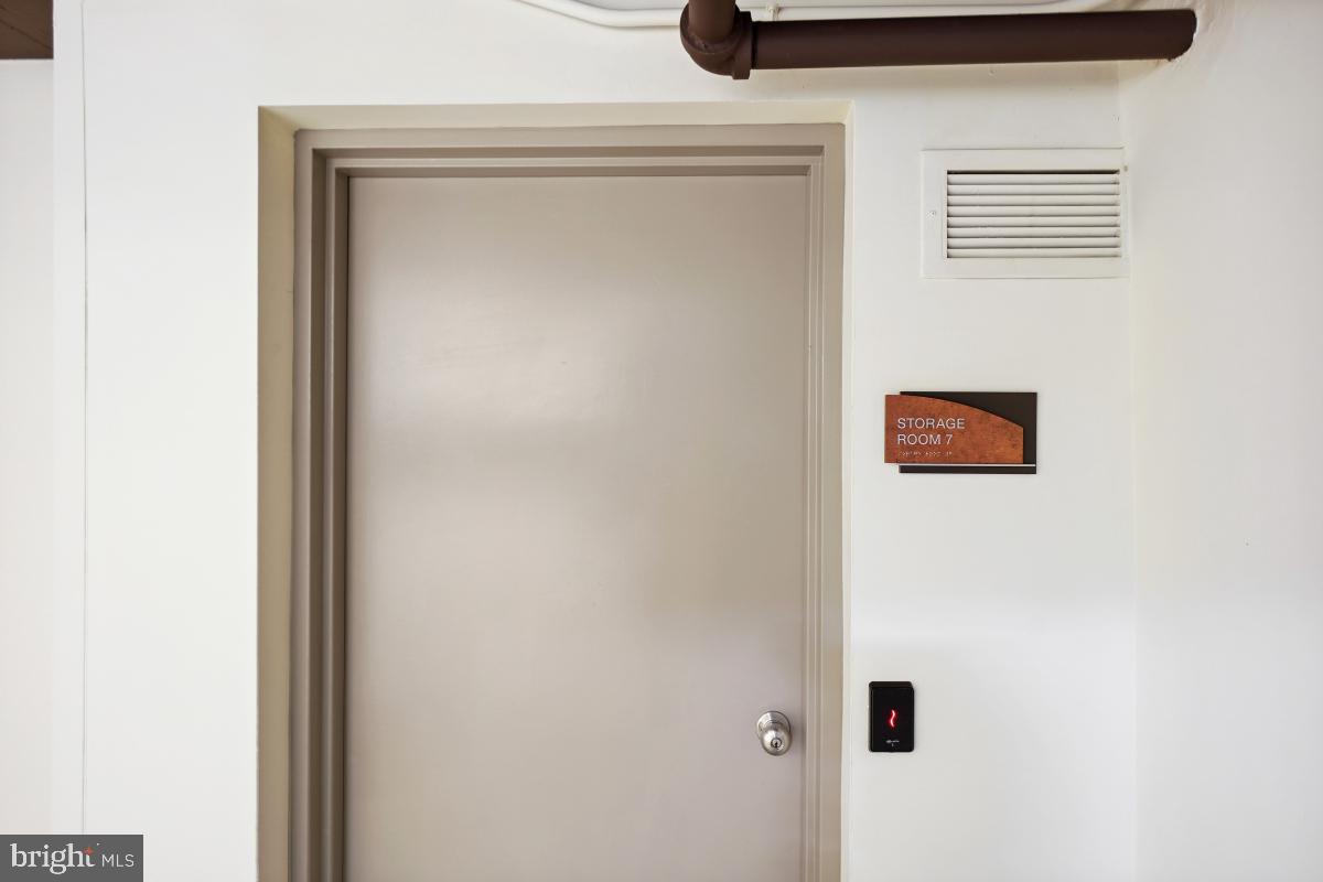 MONTEBELLO - Residential