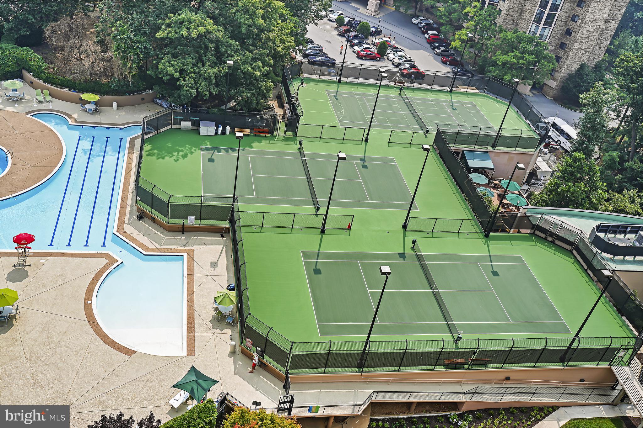 MONTEBELLO - Residential