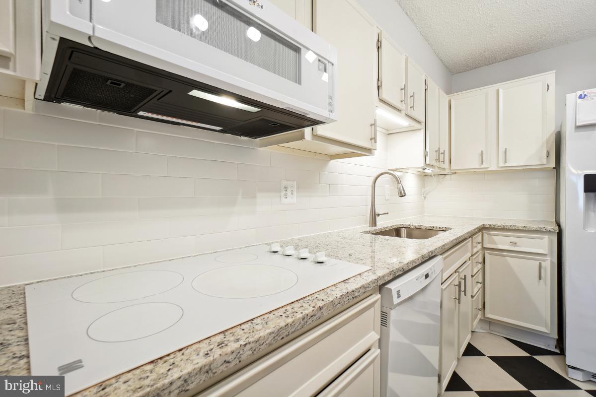 MONTEBELLO - Residential