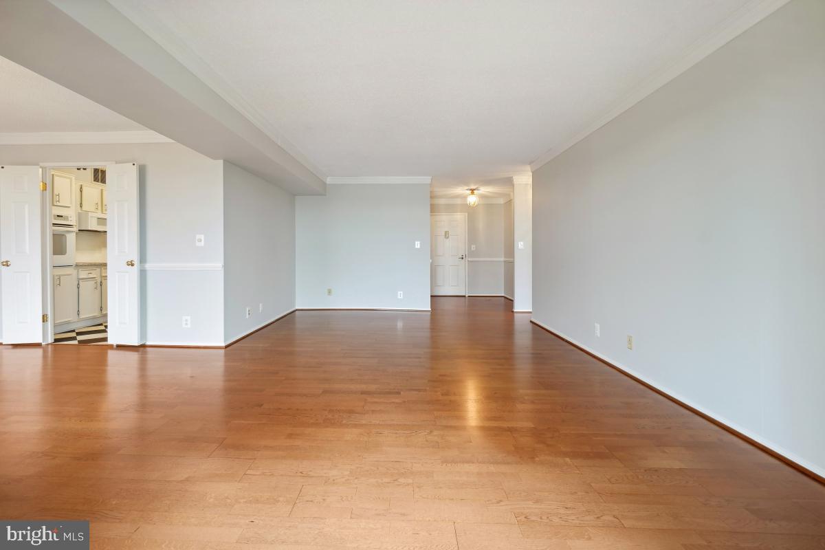 MONTEBELLO - Residential