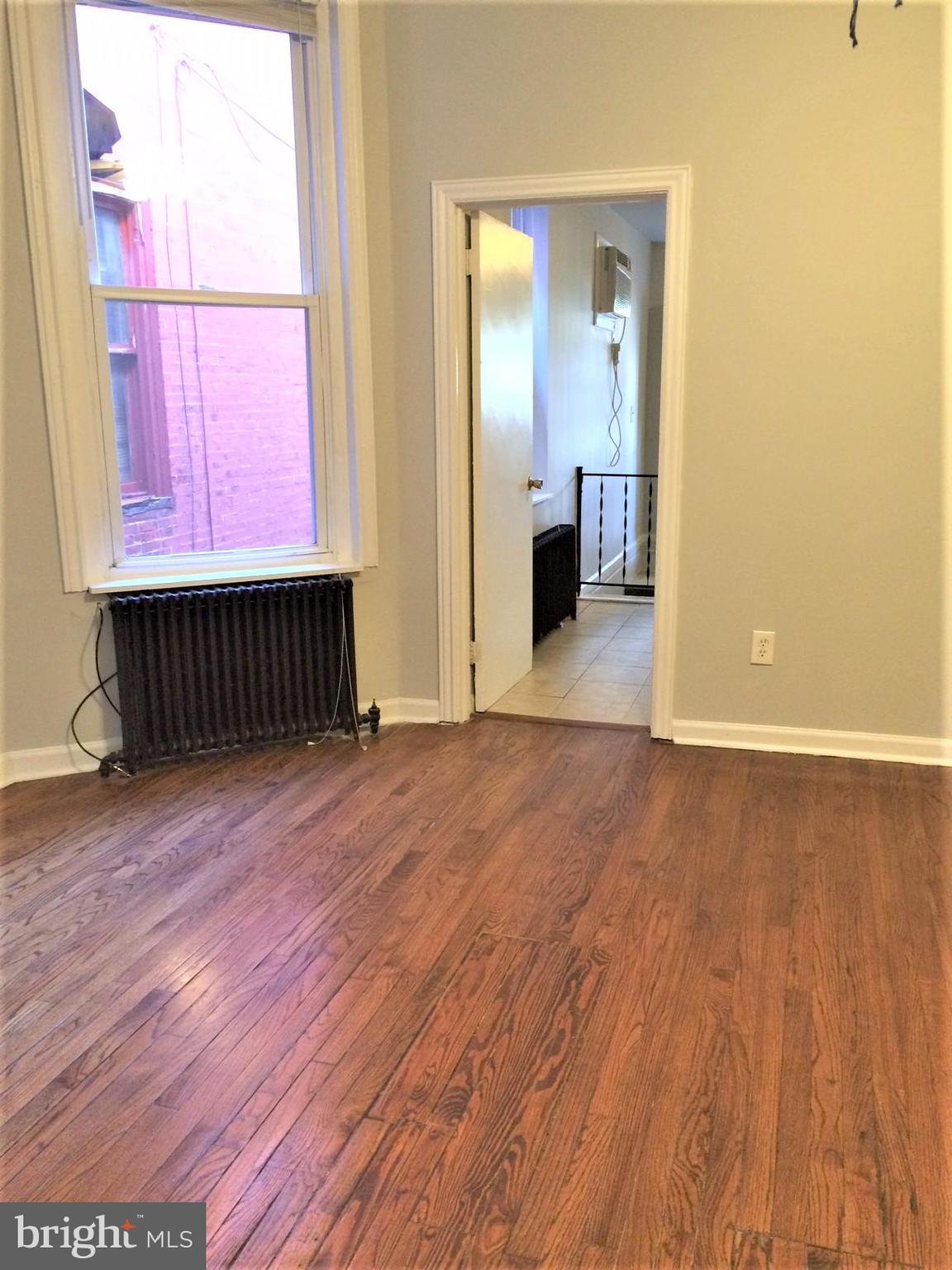 UNIVERSITY CITY - Residential Lease