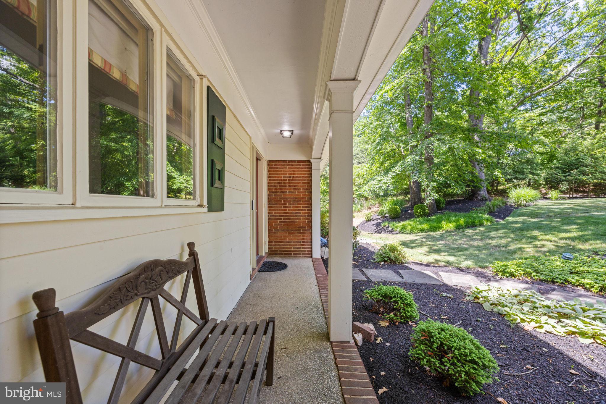 1302 WOODSHOLE ROAD