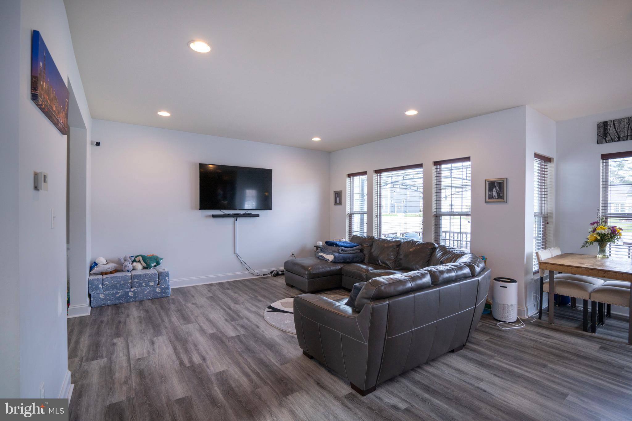 AMBERLEIGH - Residential