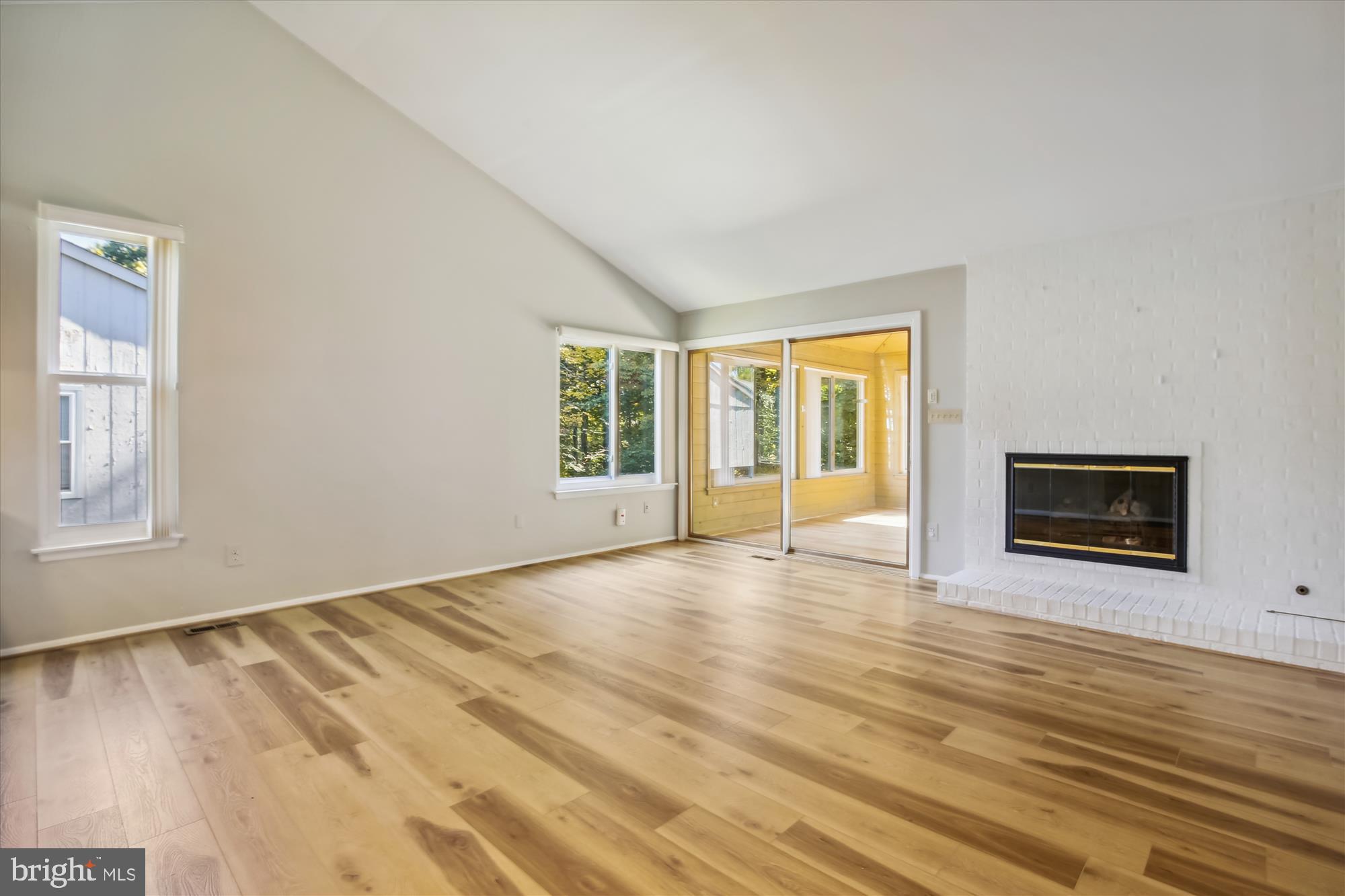 BENT TREE - Residential Lease