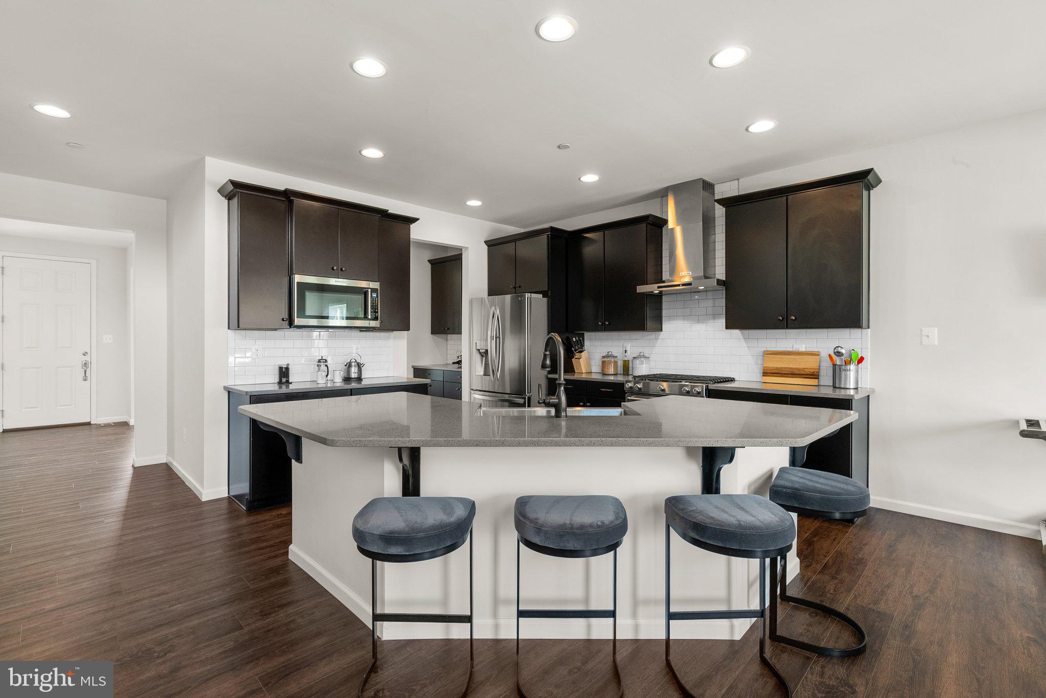 ROCKY SPRINGS RESERVE - Residential