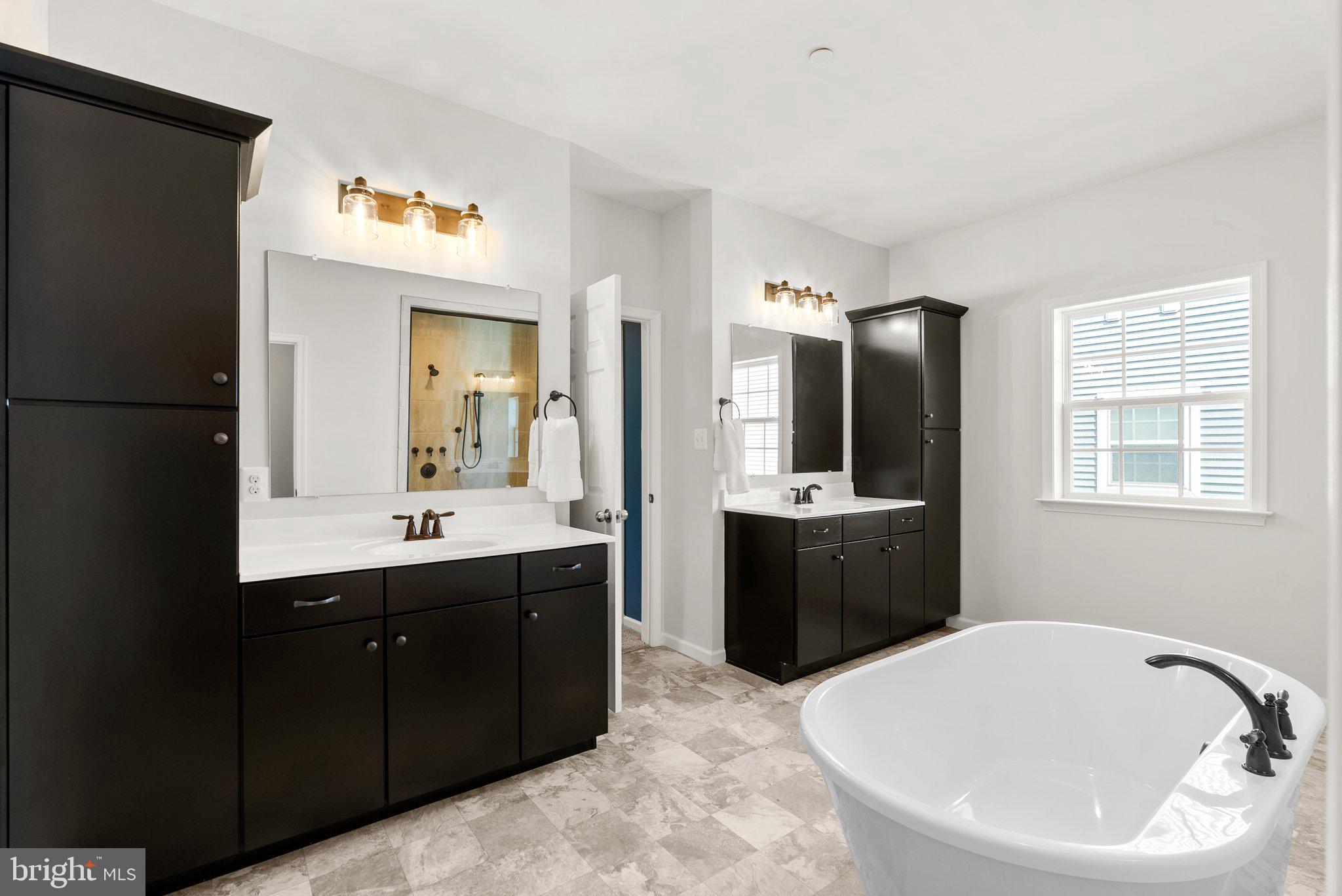 ROCKY SPRINGS RESERVE - Residential