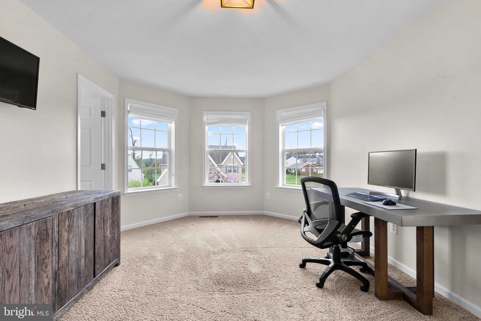 ROCKY SPRINGS RESERVE - Residential