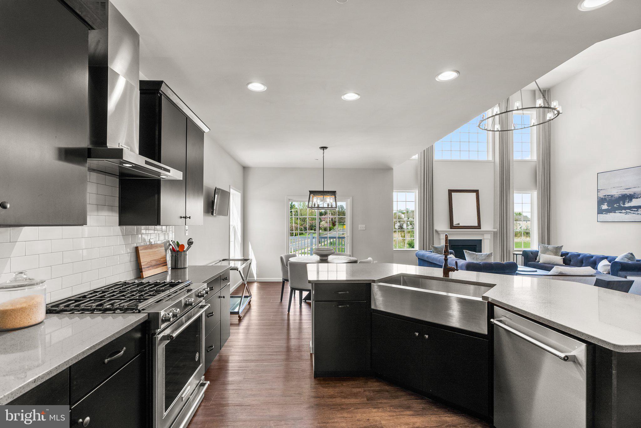 ROCKY SPRINGS RESERVE - Residential