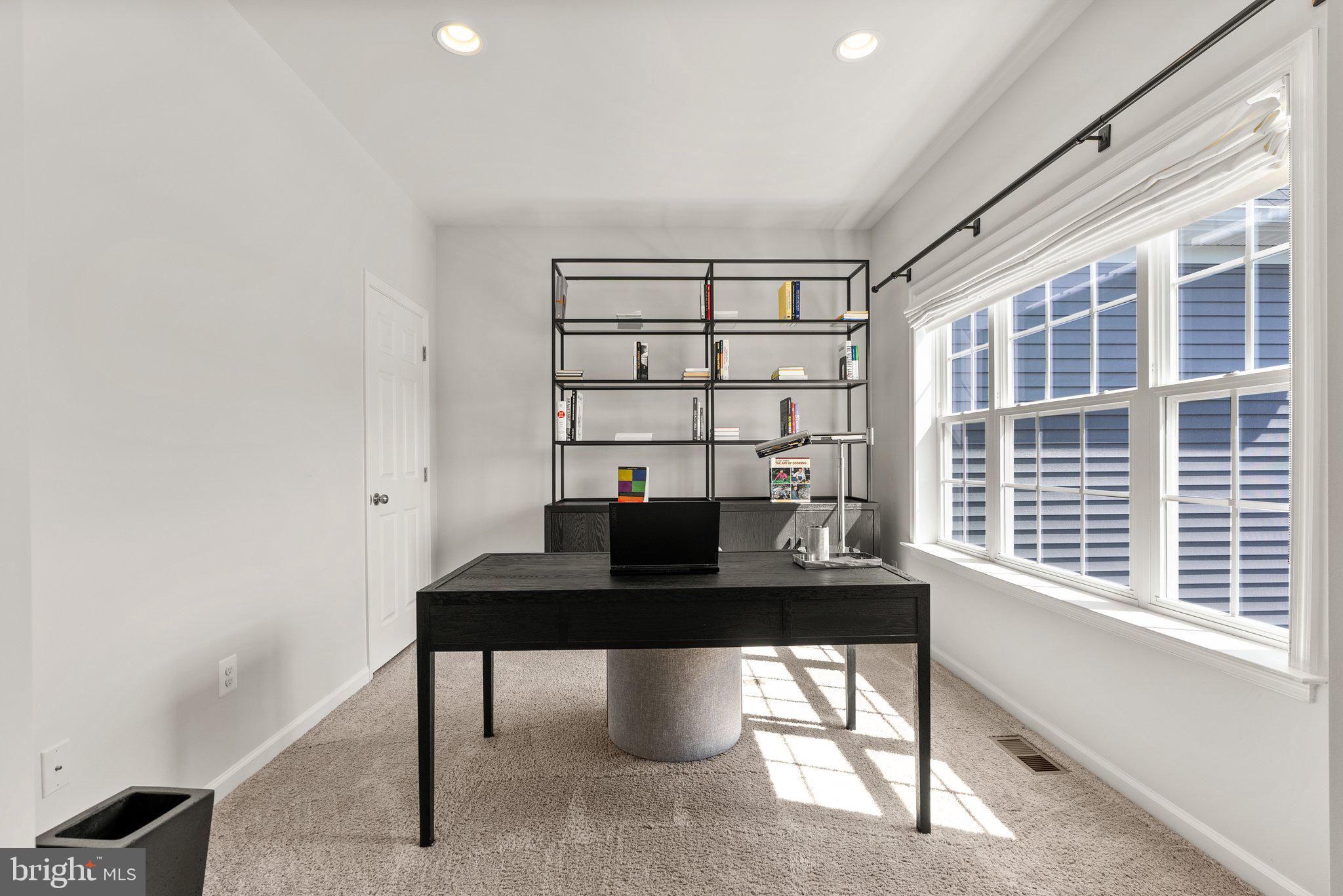 ROCKY SPRINGS RESERVE - Residential