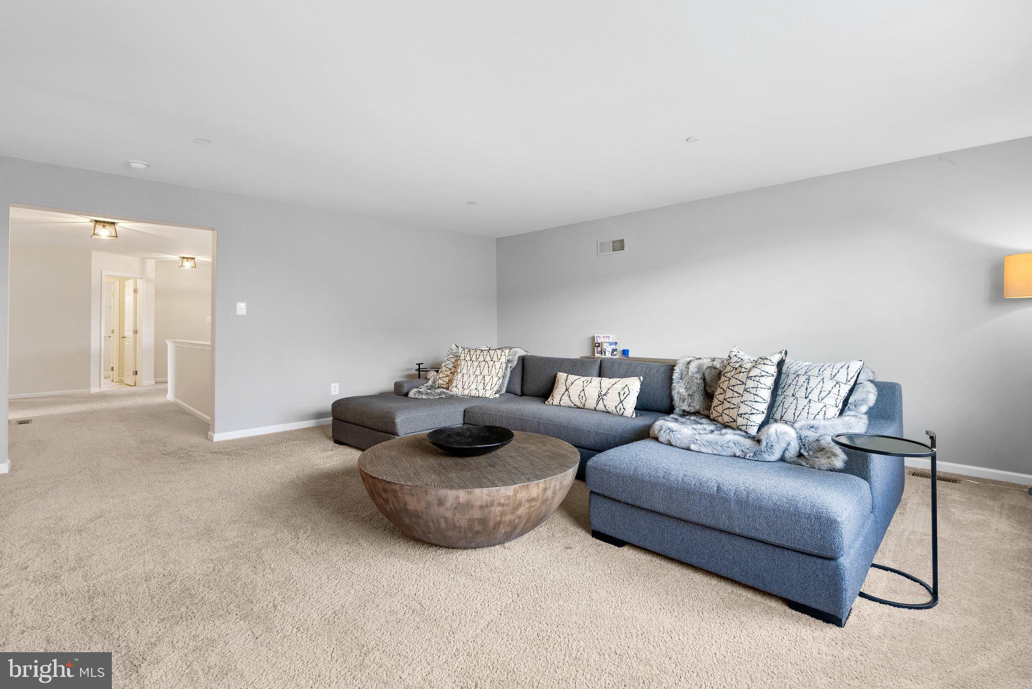 ROCKY SPRINGS RESERVE - Residential