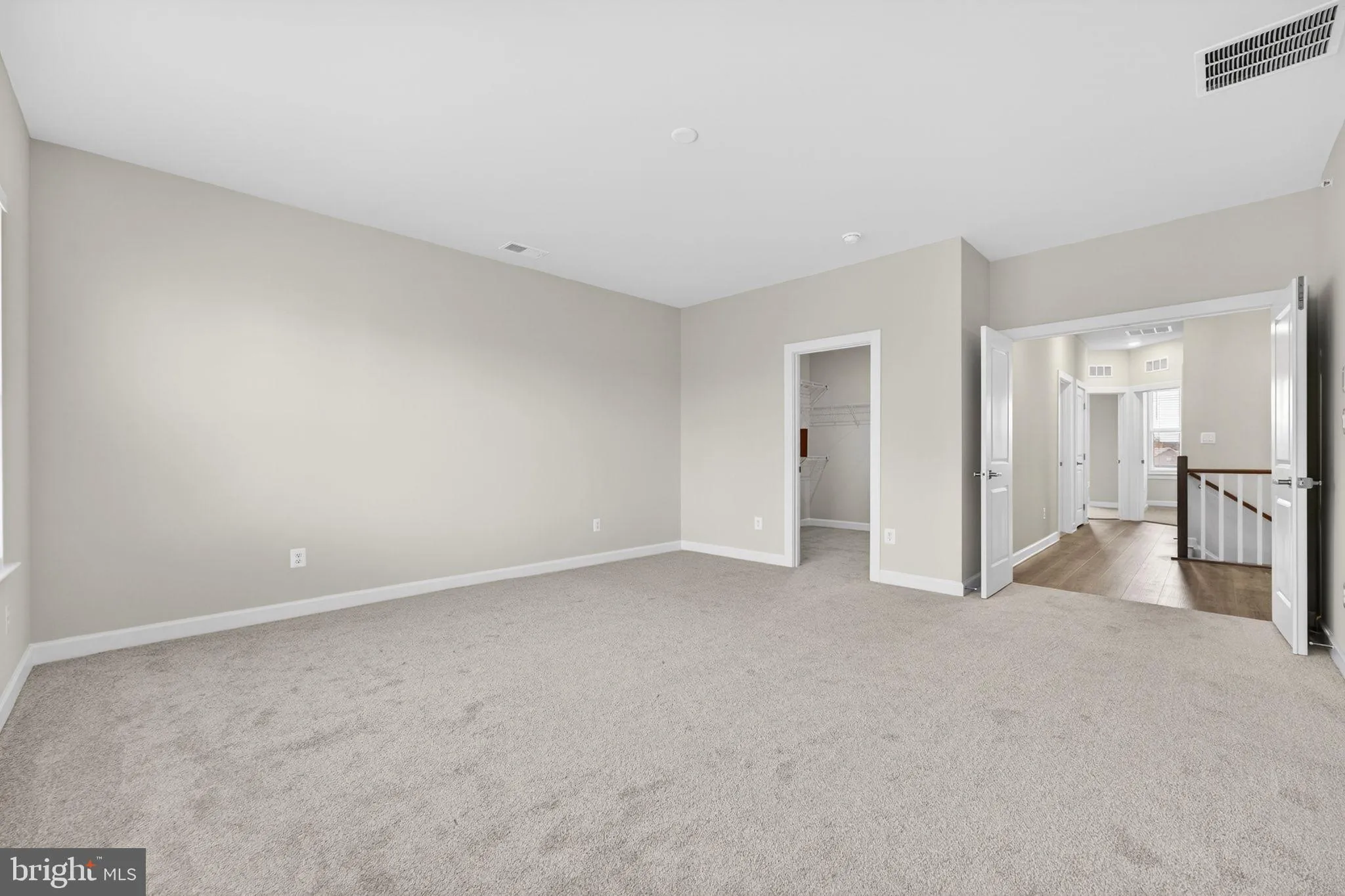 Ashburn, Virginia 20147, United States, 3 Bedrooms Bedrooms, ,3 BathroomsBathrooms,Residential,Coming Soon,254880