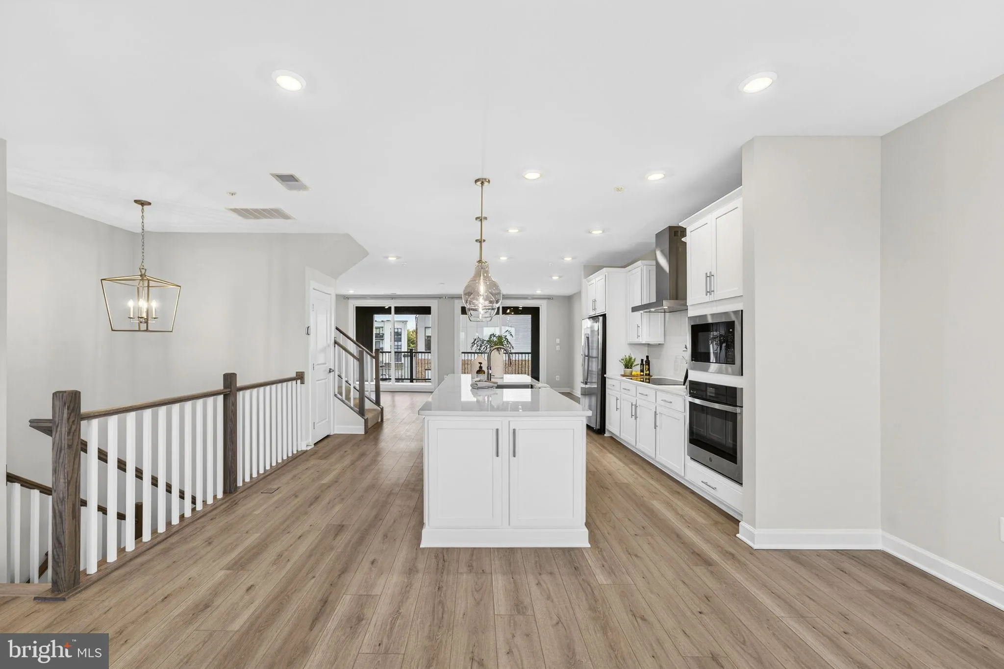 Ashburn, Virginia 20147, United States, 3 Bedrooms Bedrooms, ,3 BathroomsBathrooms,Residential,Coming Soon,254880