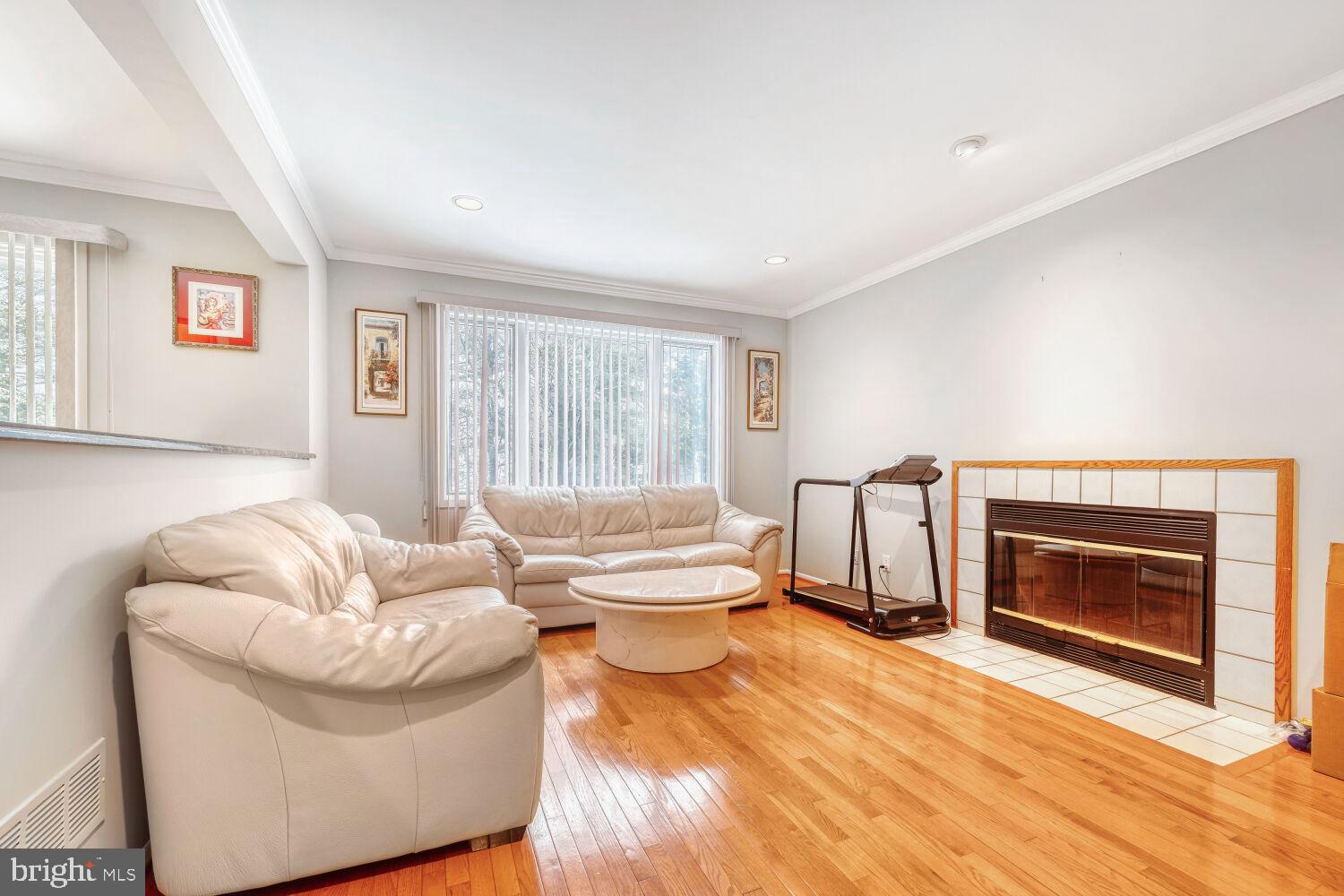 VELVET HILLS SOUTH - Residential