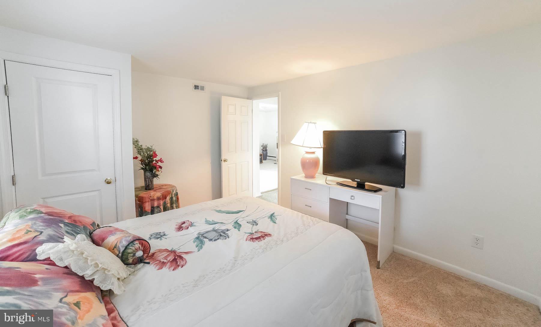 BANKS O'DEE - Residential