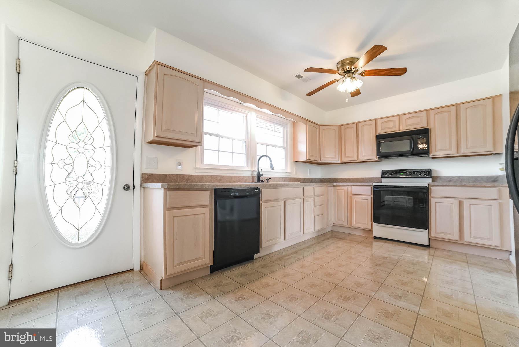 BANKS O'DEE - Residential