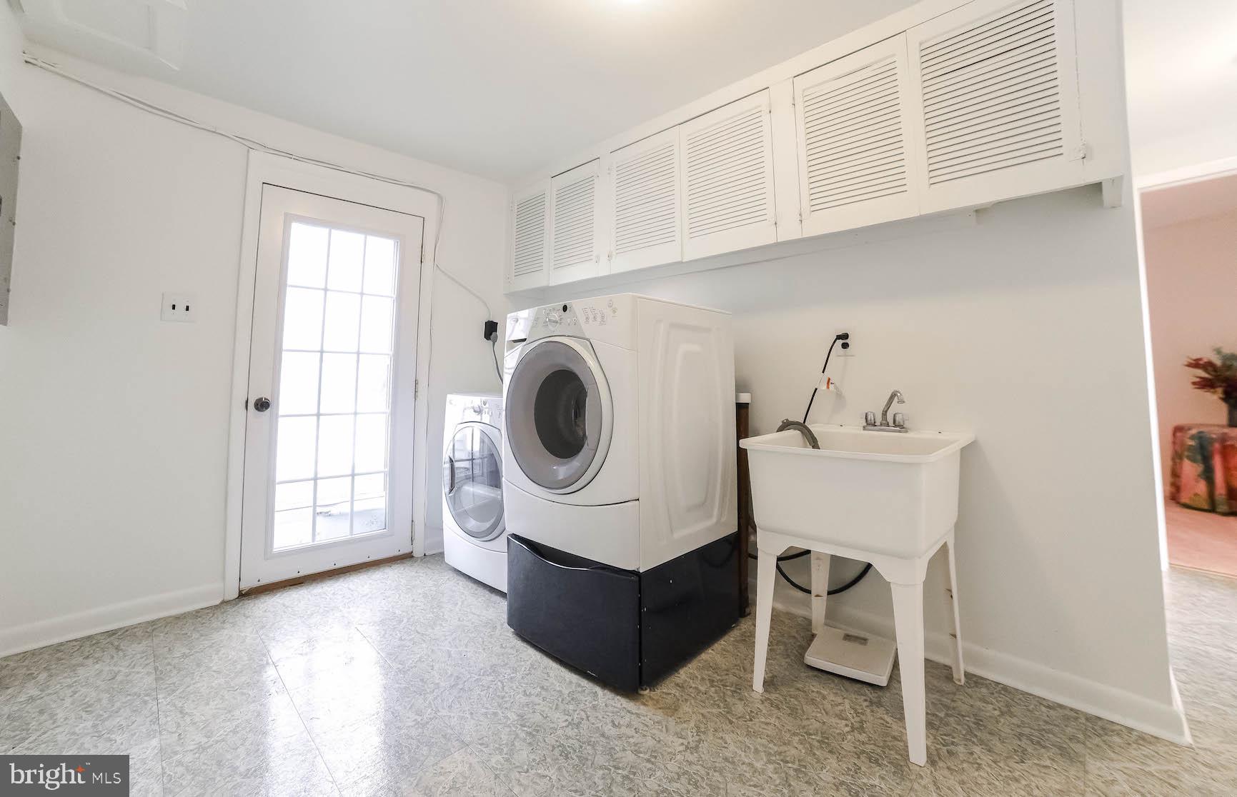 BANKS O'DEE - Residential