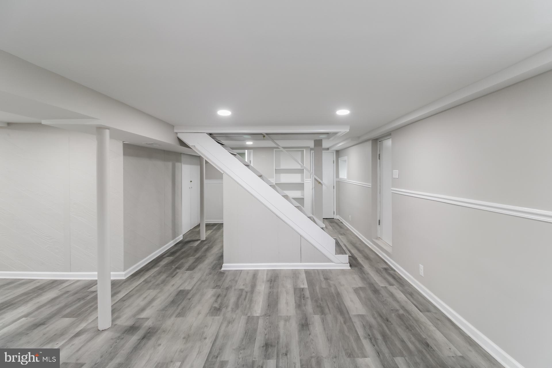 PARKSIDE HEIGHTS - Residential Lease